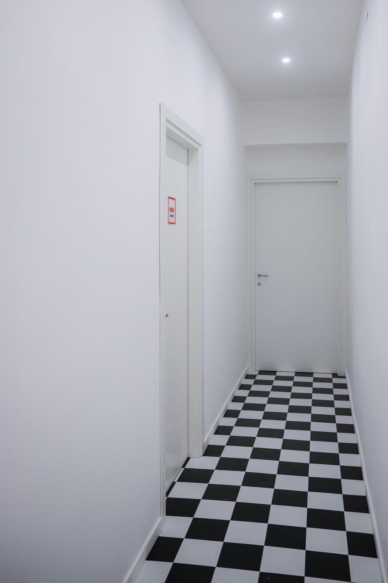 Games By Dimorra Aparthotel *