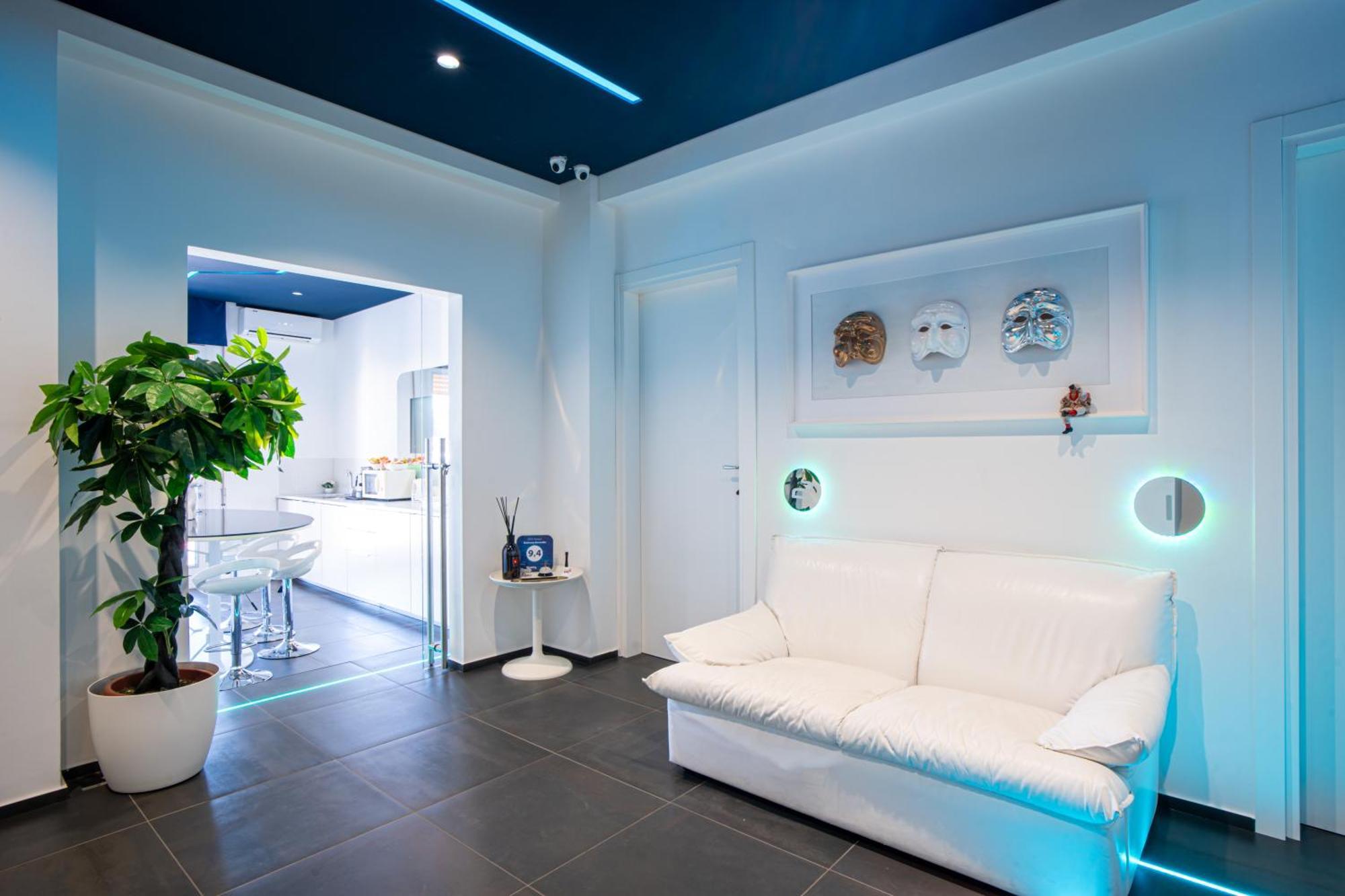 Skyhouse Beverello Naples
