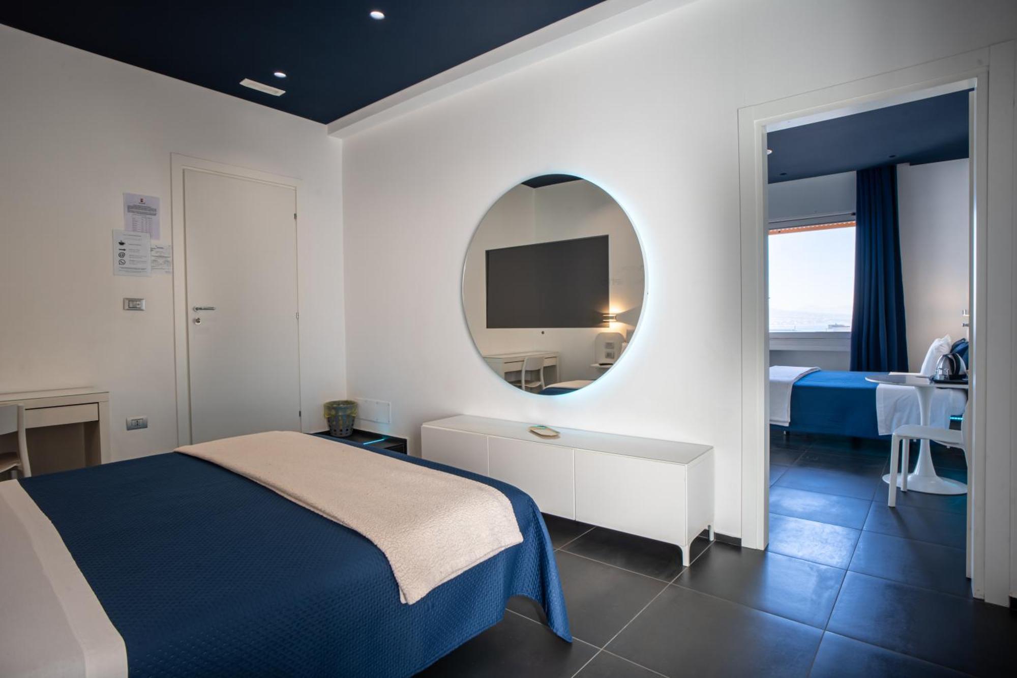 Skyhouse Beverello Naples