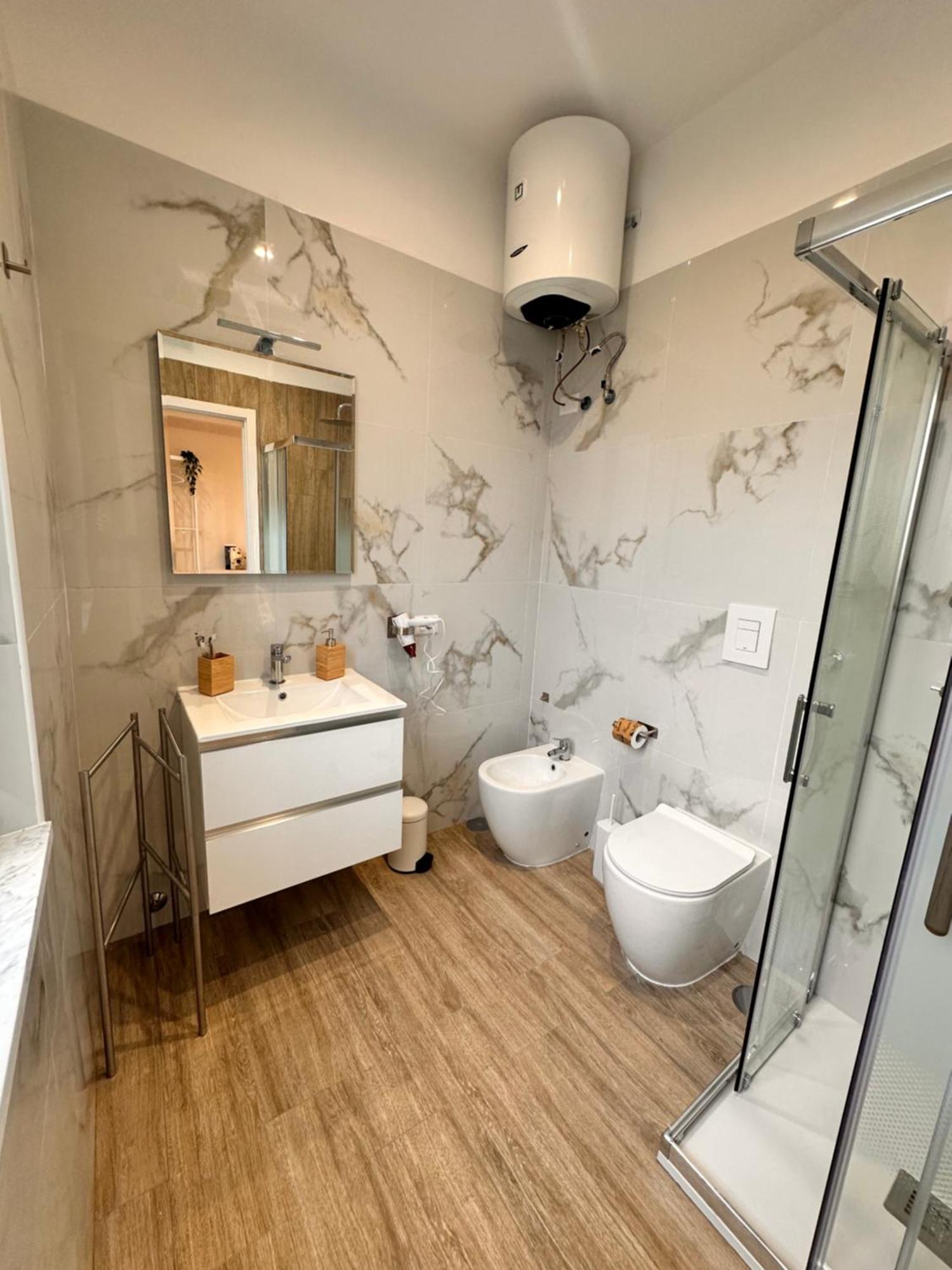 La Dolce Bed & Breakfast Naples