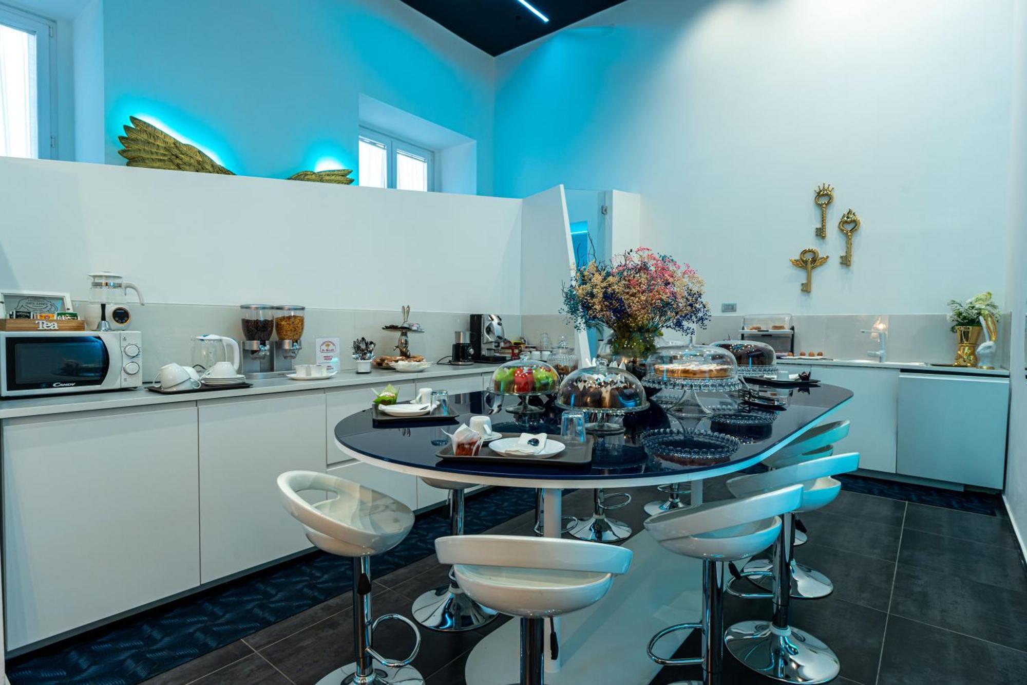 Skyhouse Chiaia Naples