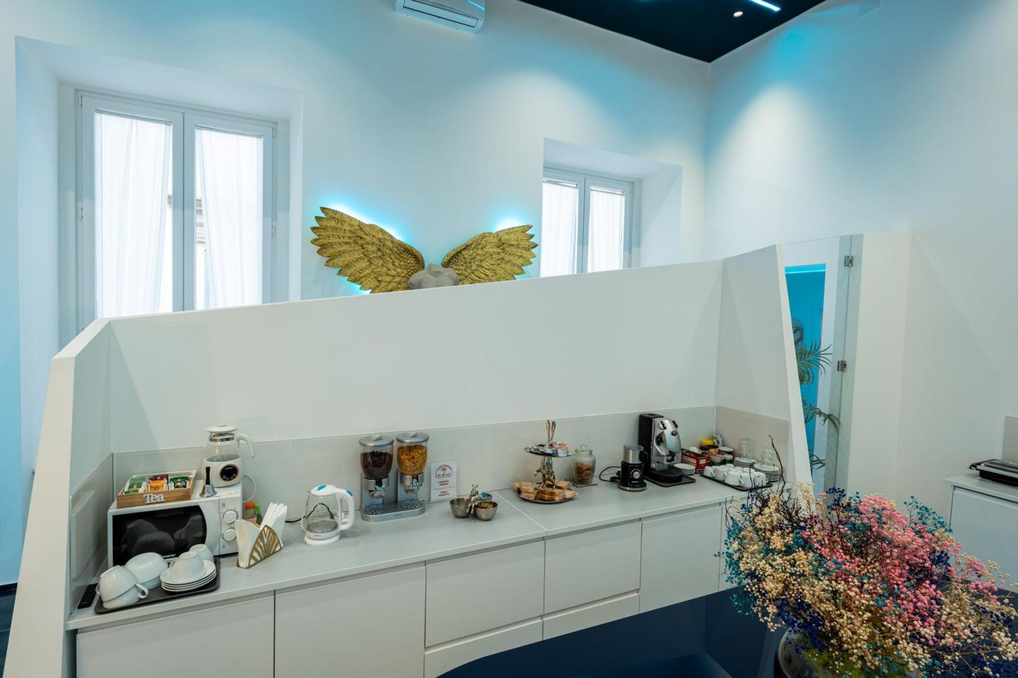Skyhouse Chiaia 2* Naples