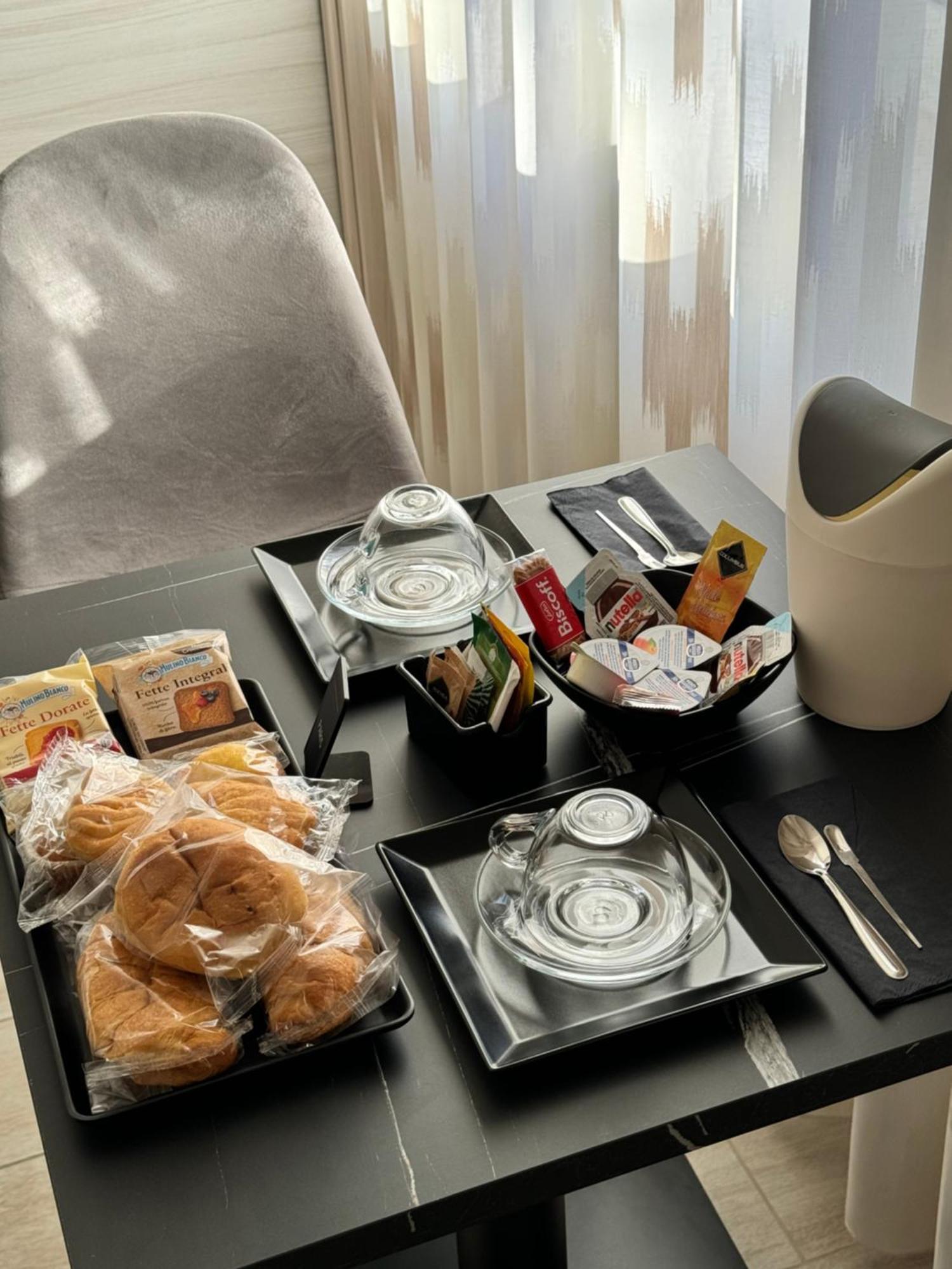 Ro&ro Luxury Naples