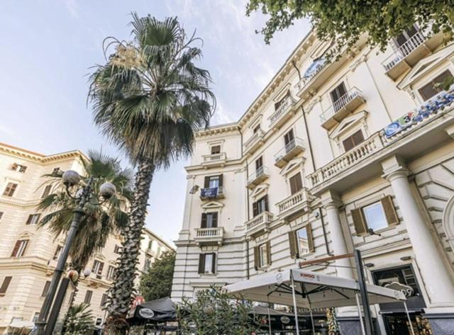 Bed & Breakfast Miluar Relais - - Vanvitelli *