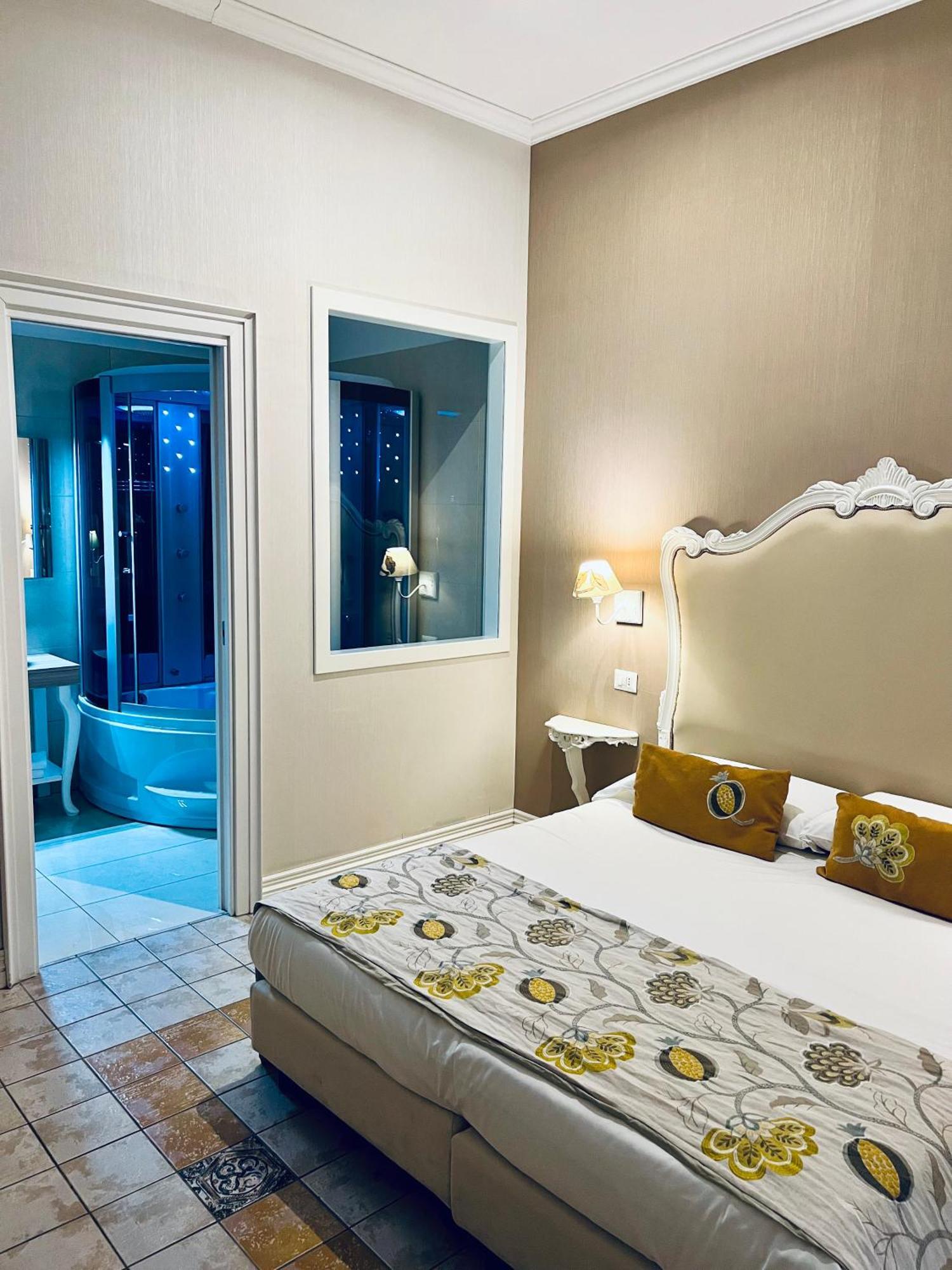 Bed & Breakfast Miluar Relais - - Vanvitelli *