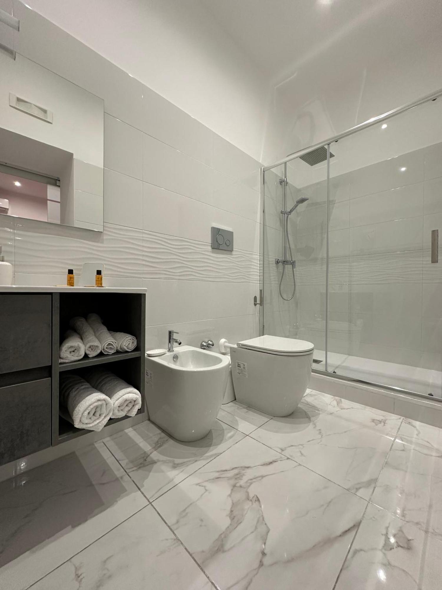 Santa Chiara Garden View Bed & Breakfast Naples