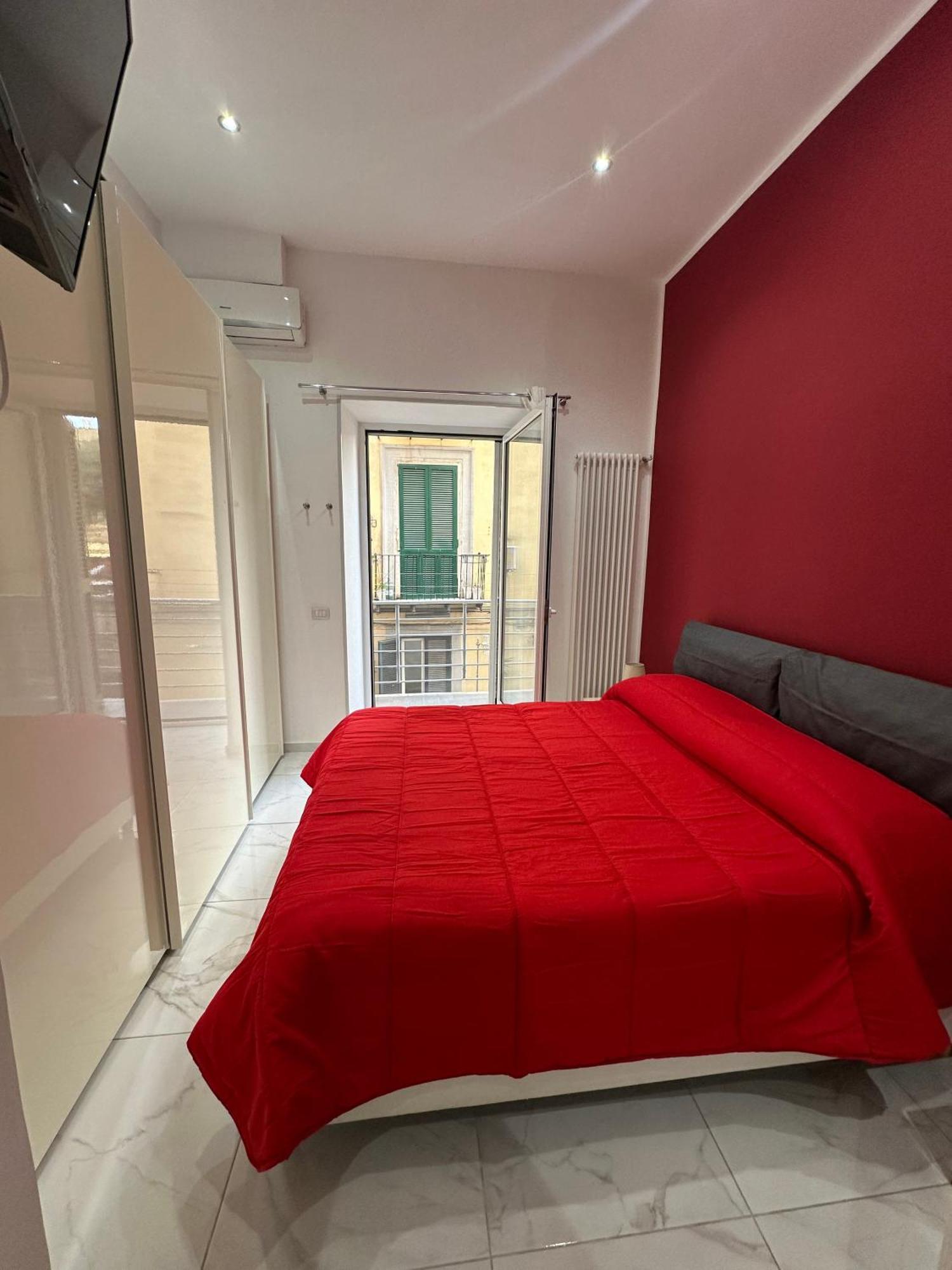 Santa Chiara Garden View Bed & Breakfast *