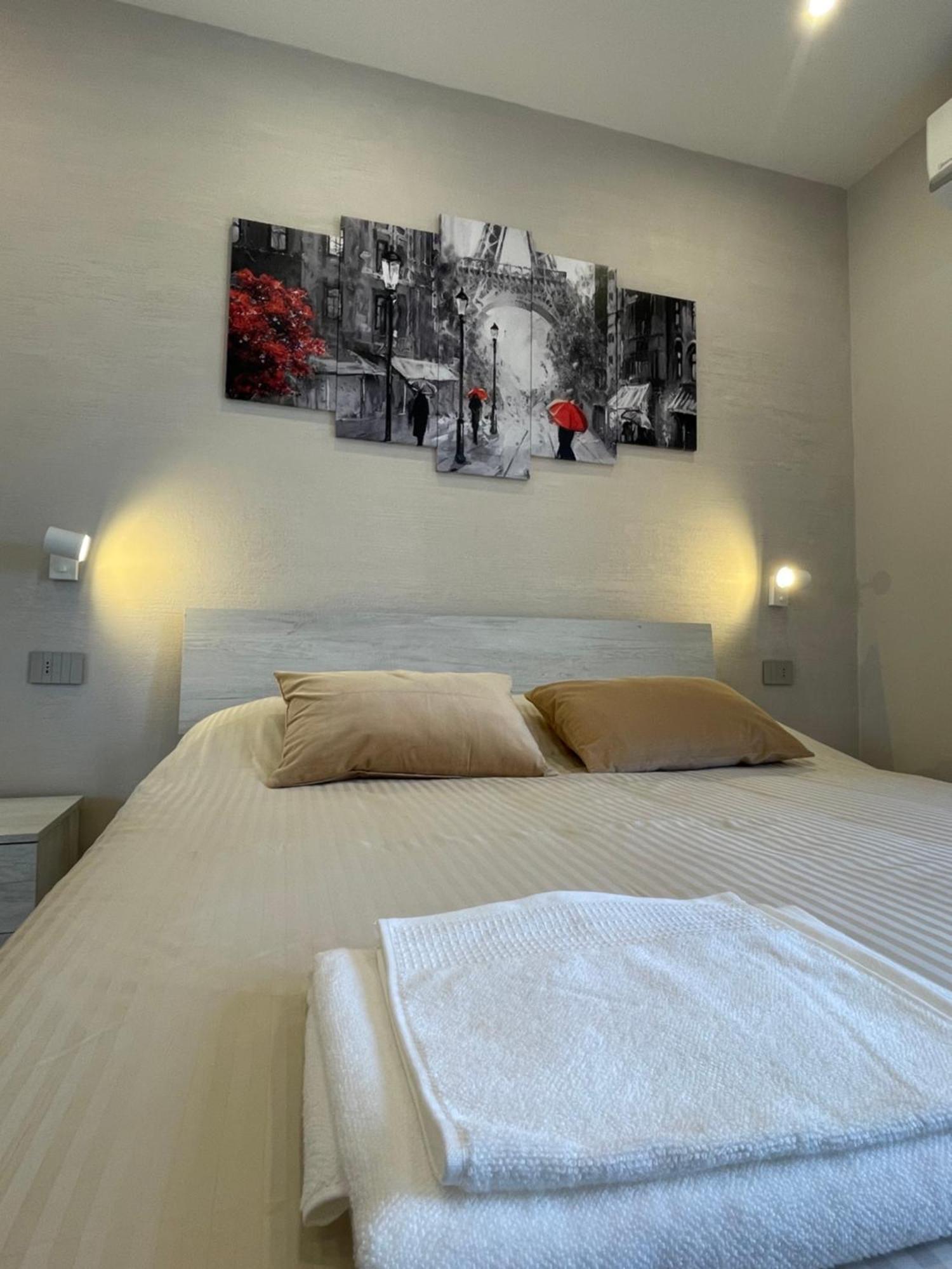 Ro&ro Luxury