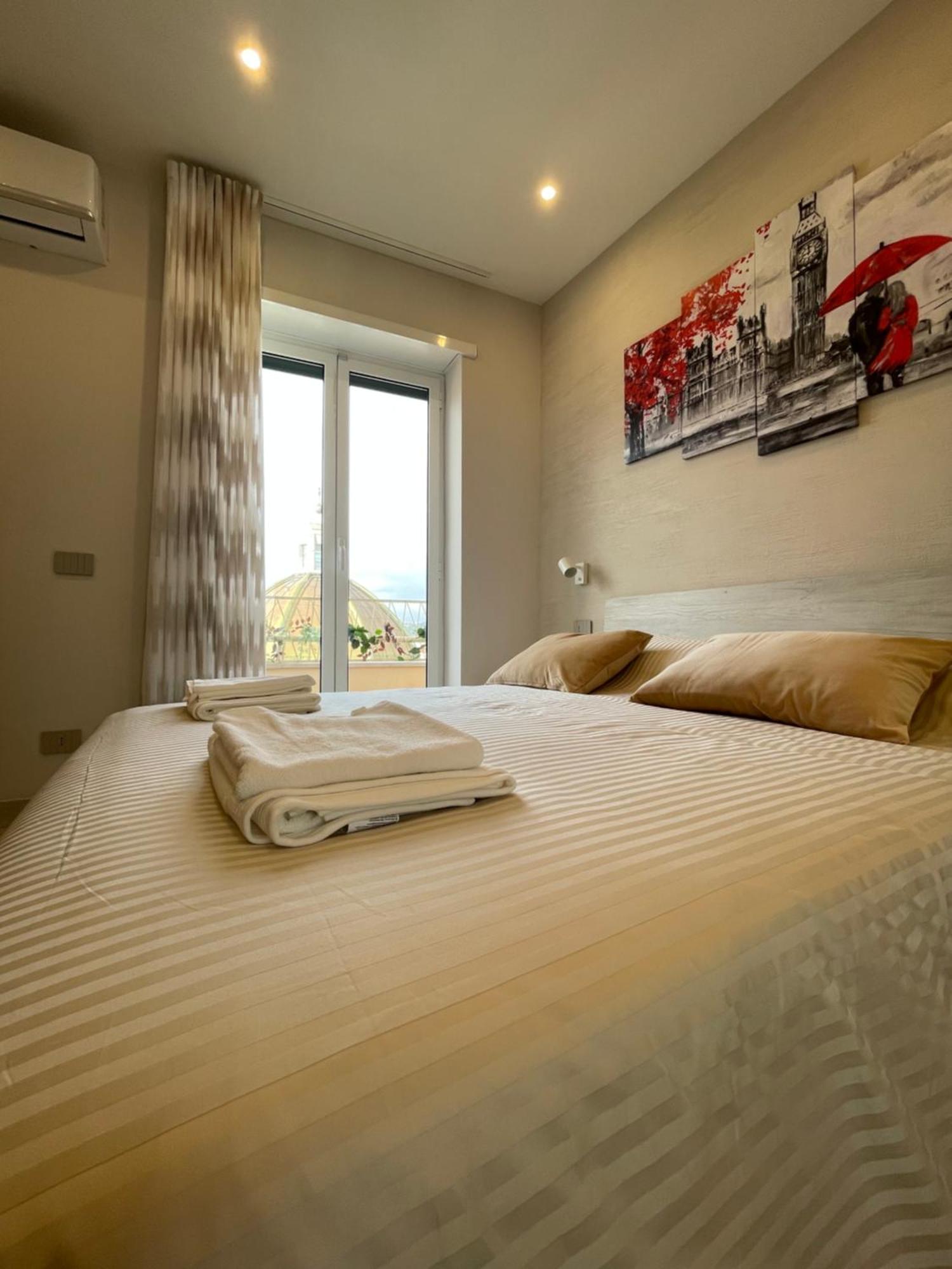 Ro&ro Luxury * Naples
