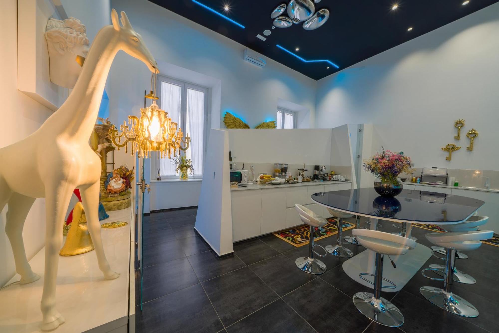 Bed & Breakfast Skyhouse Chiaia Naples