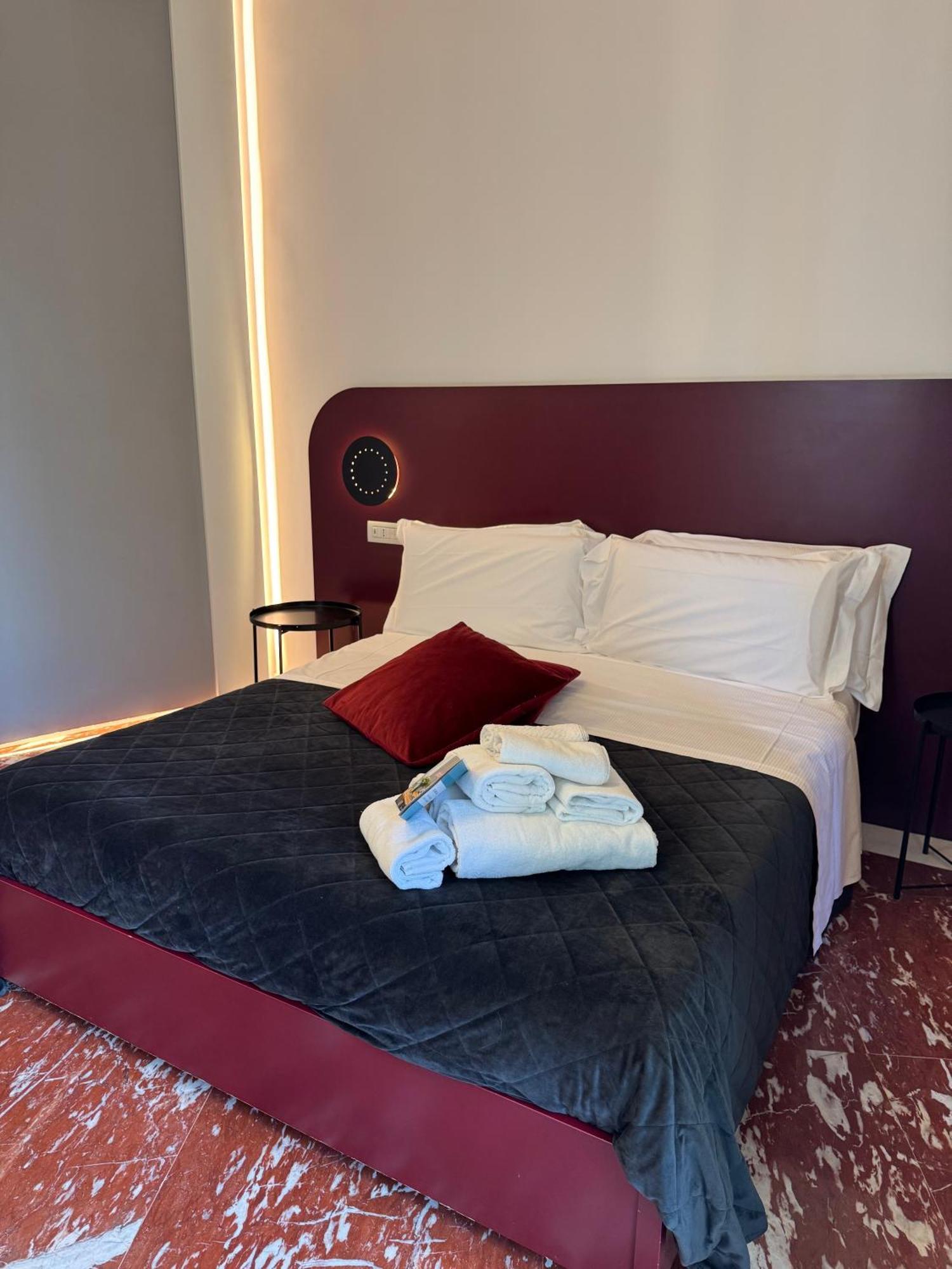 Rettifilo 311 Guest house 5*