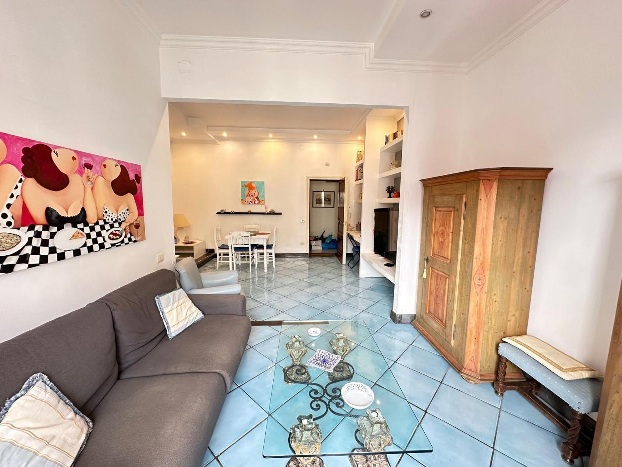 Life Apartment *
