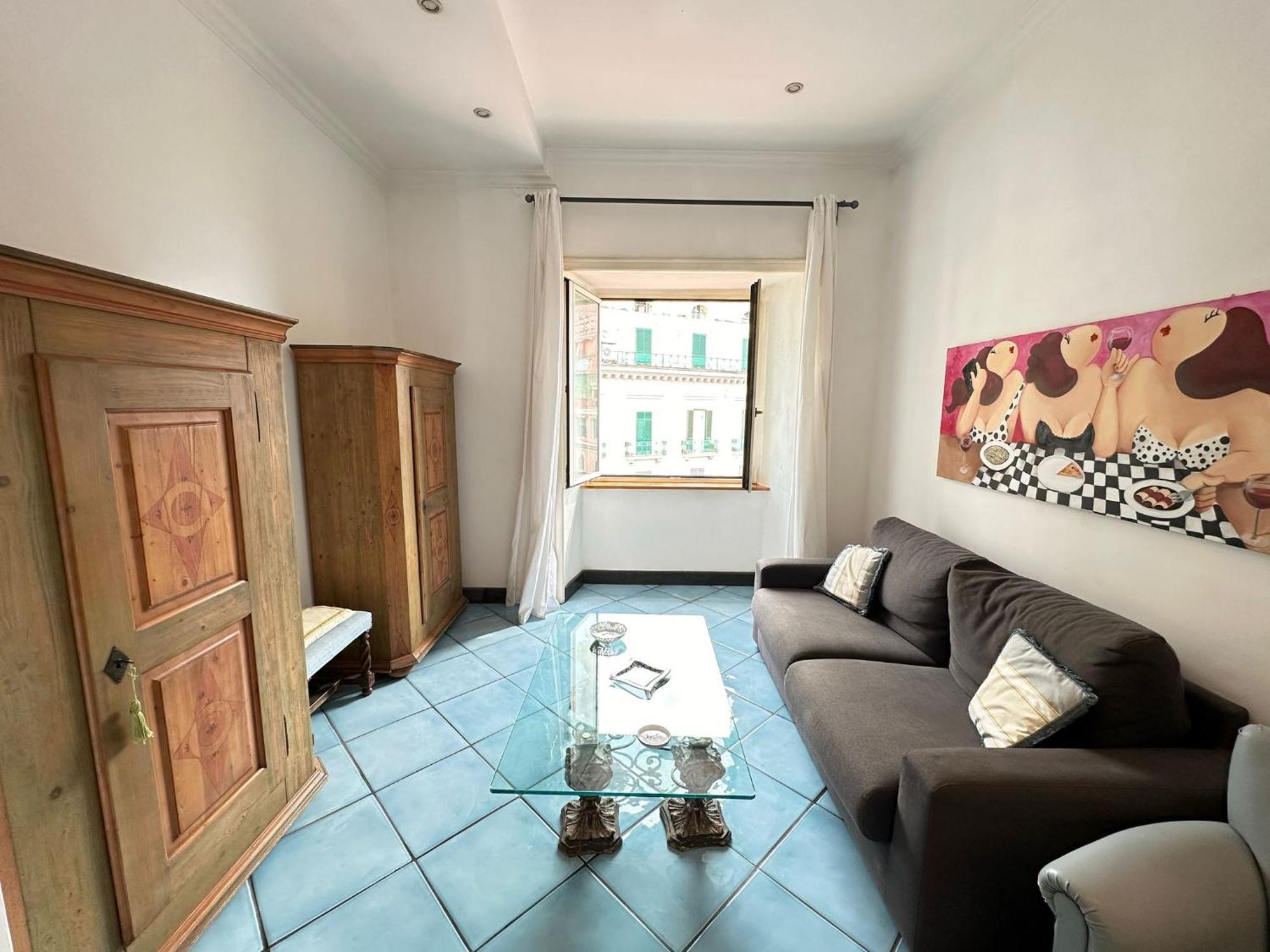 Life Apartment