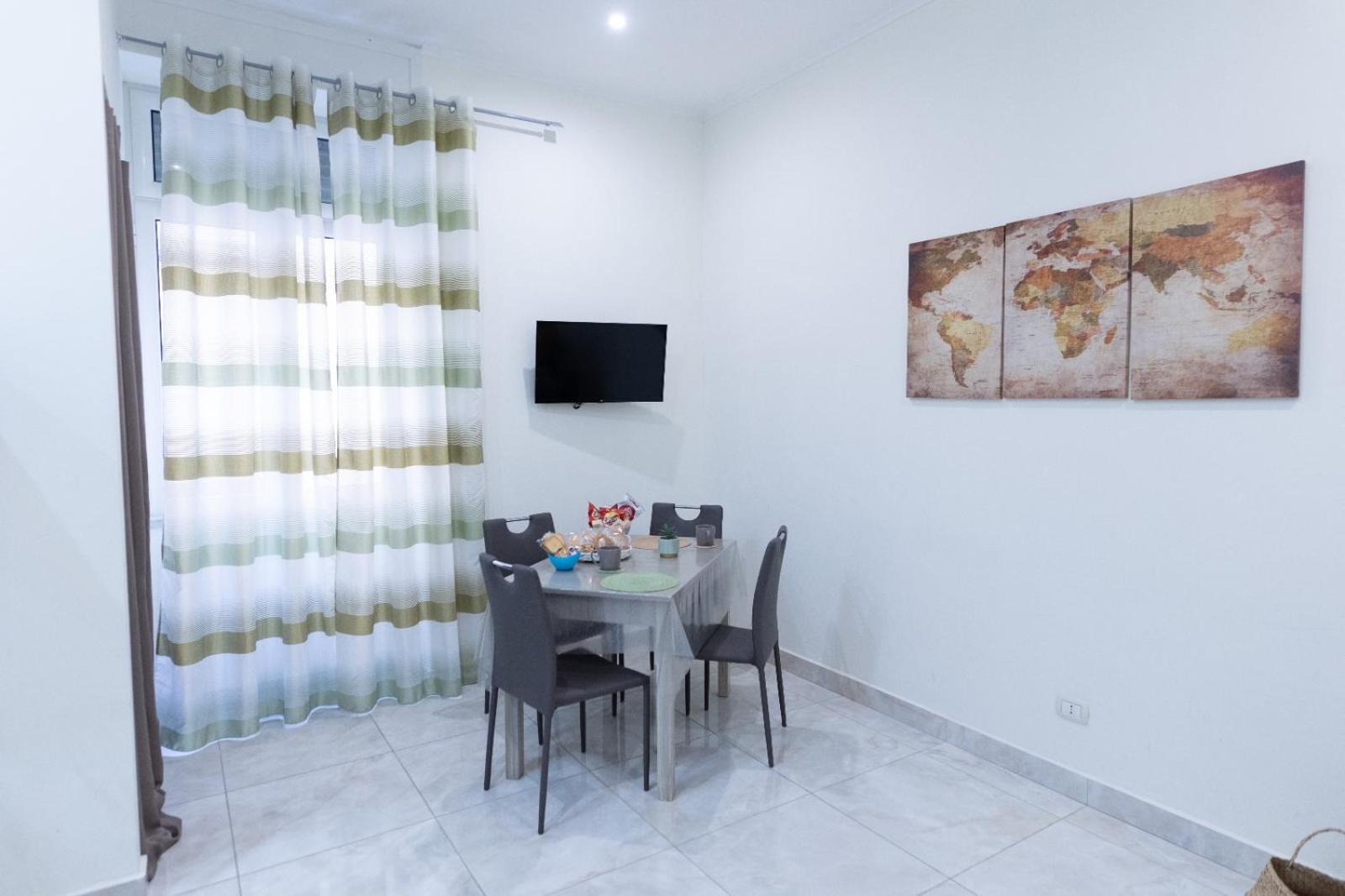 Apartment Benni House *