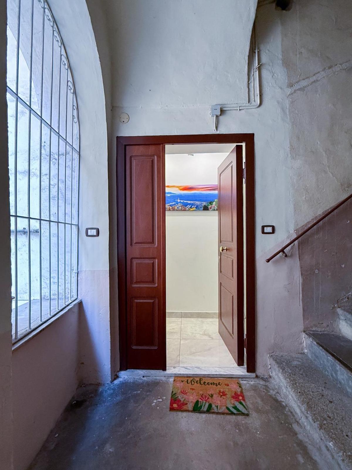Benni House Naples