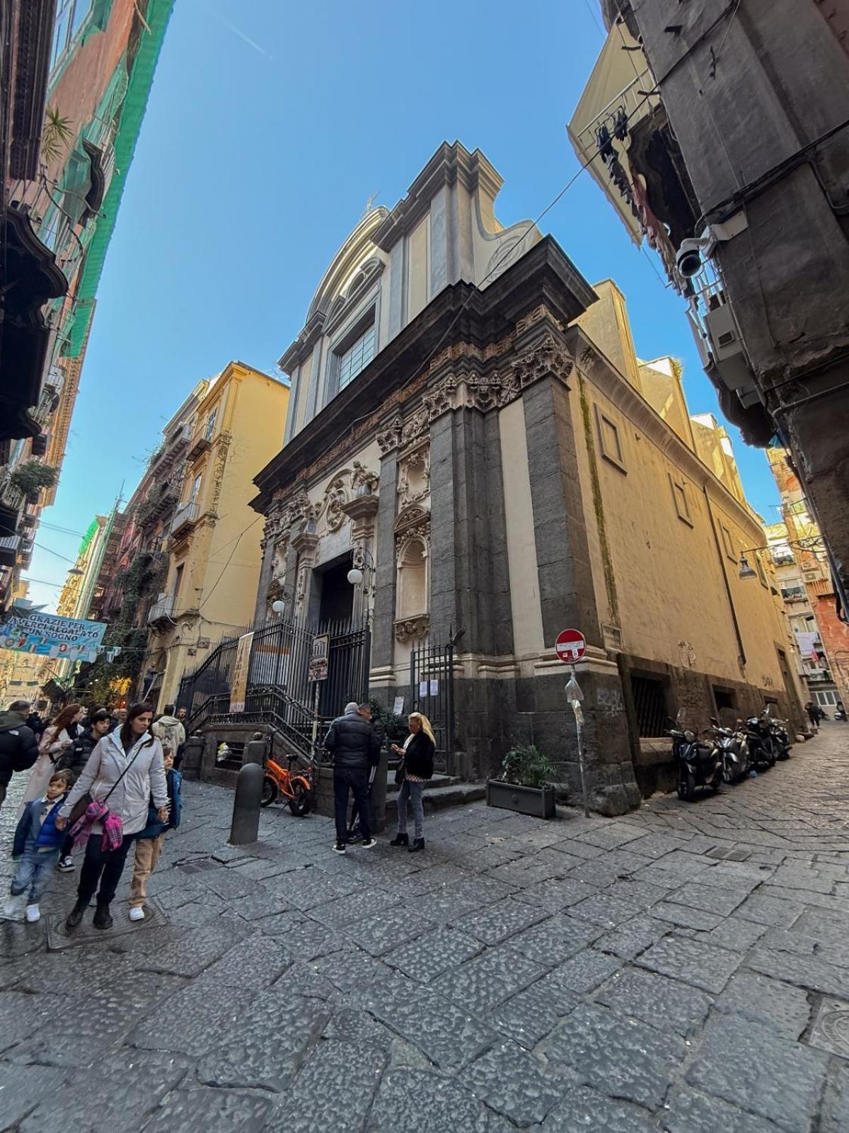 Benni House * Naples