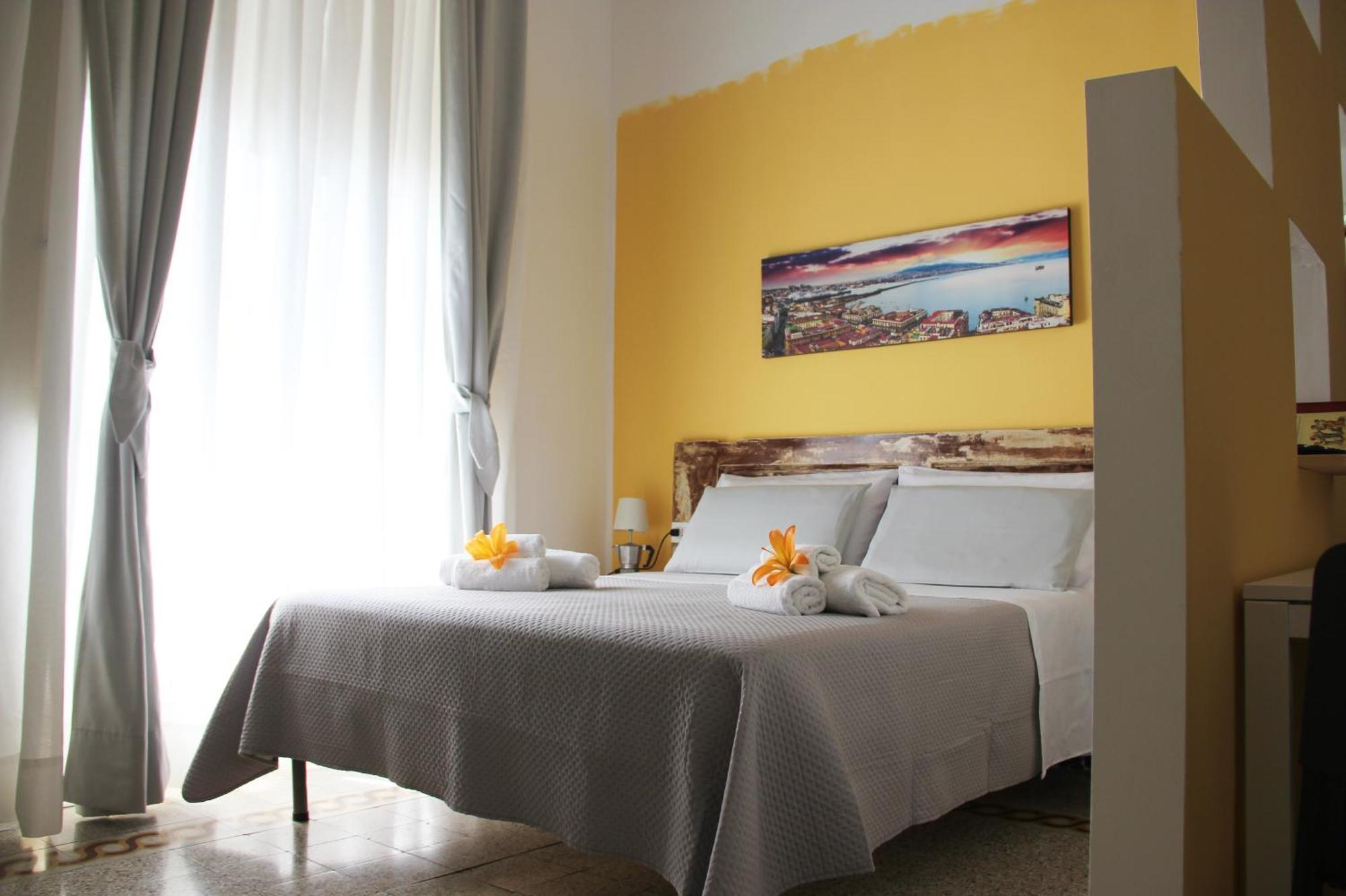 Le Guarattelle House Teresina Bed & Breakfast Naples