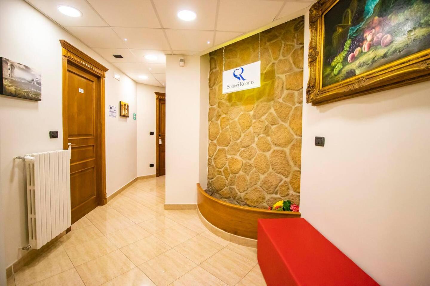 Guest house Sonevi Naples