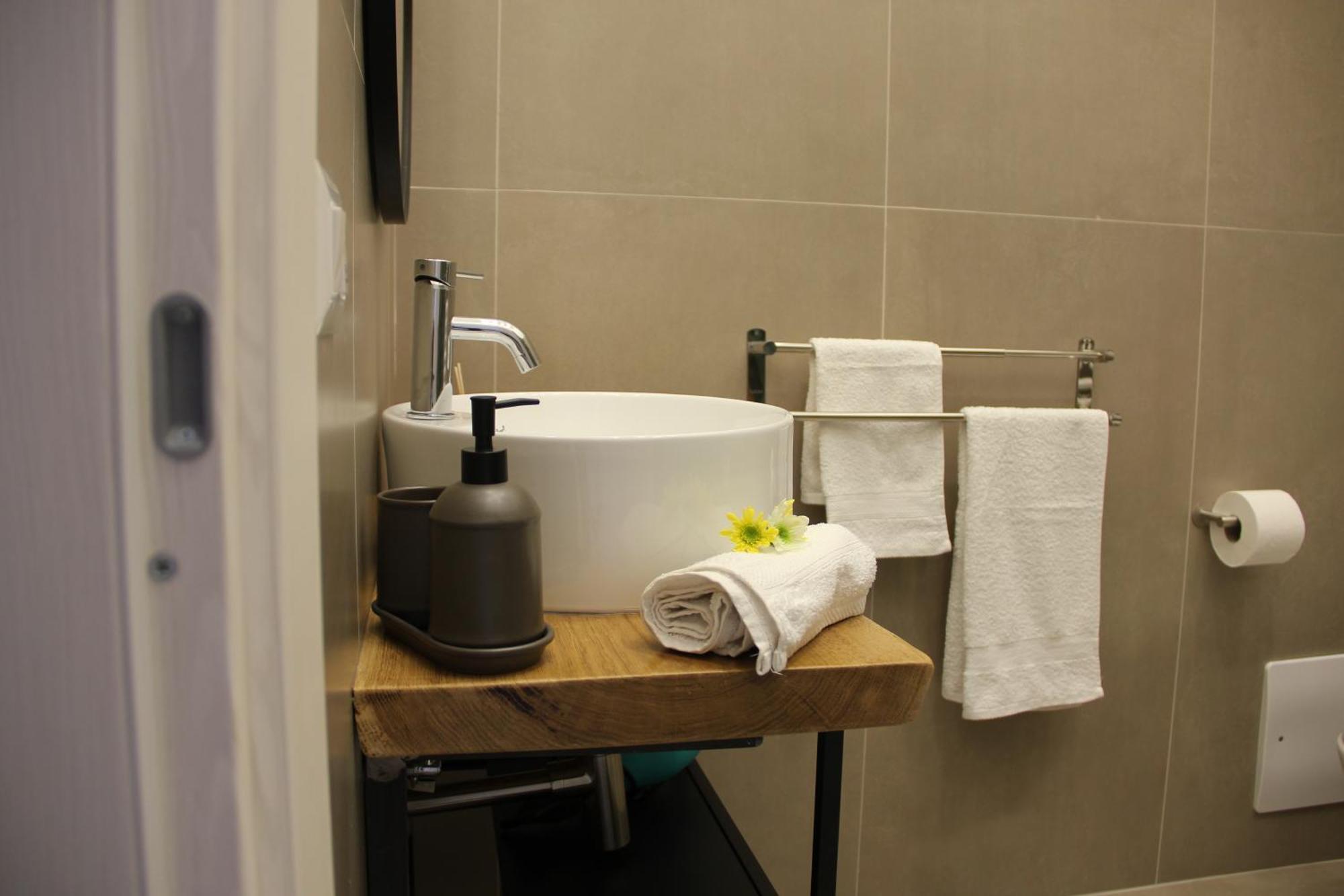 Le Guarattelle House Pulcinella Bed & Breakfast Naples
