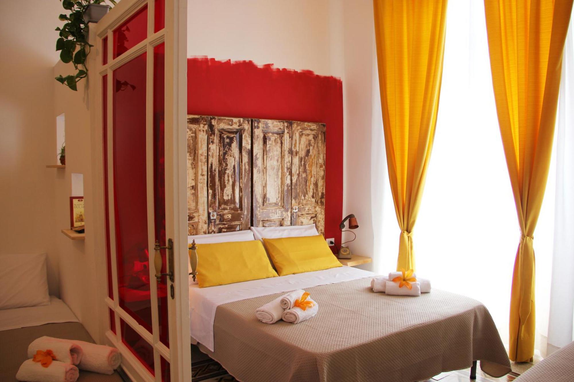 Bed & Breakfast Le Guarattelle House Pulcinella Naples