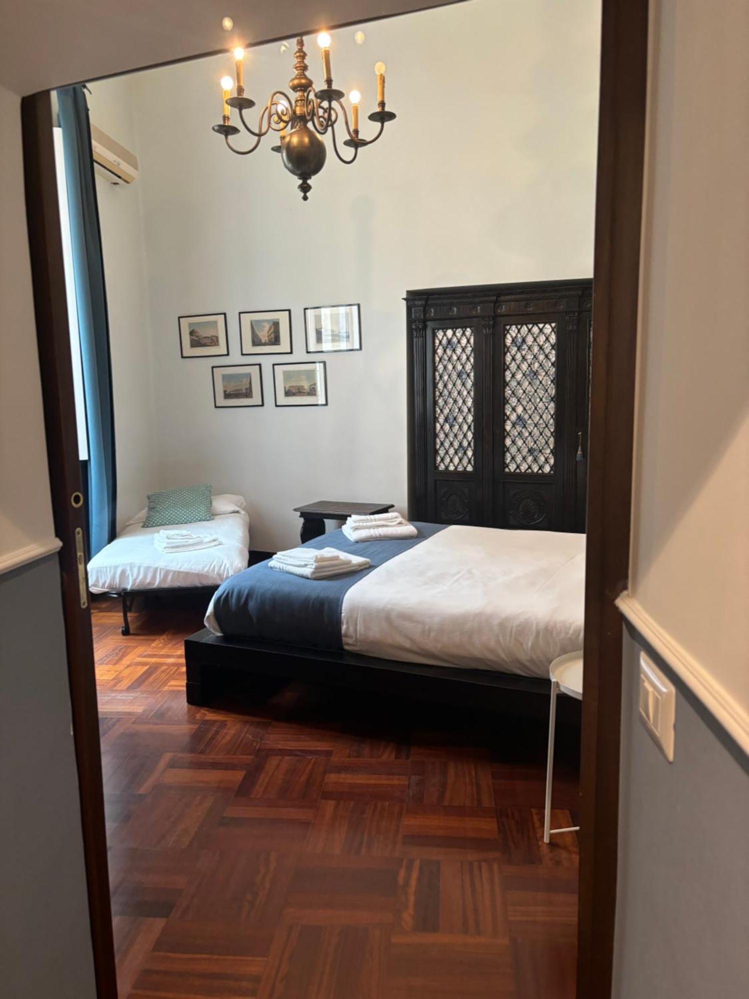 Folle Citta Bed & Breakfast