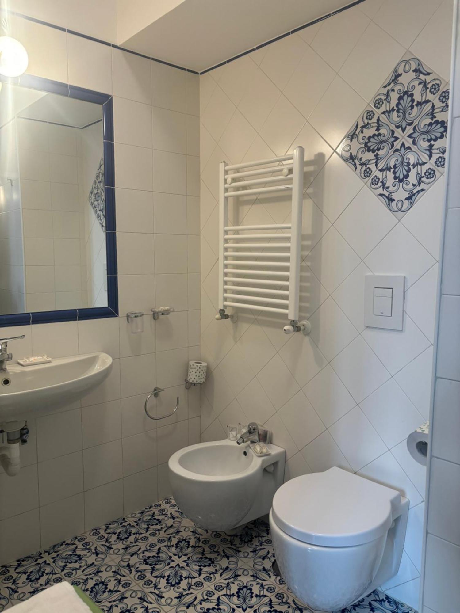 Bed & Breakfast Folle Citta *