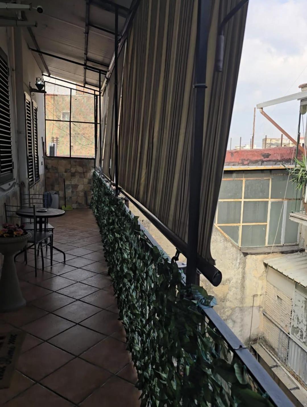 Gate Apartment