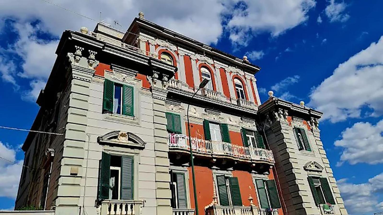 L'atelier Vedi Ai Tuoi Piedi Bed & Breakfast Naples