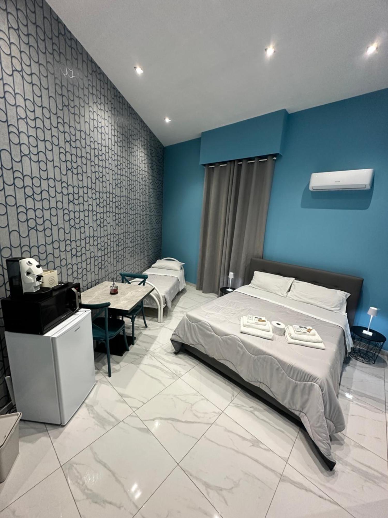 Apartment Fly 2 Naples
