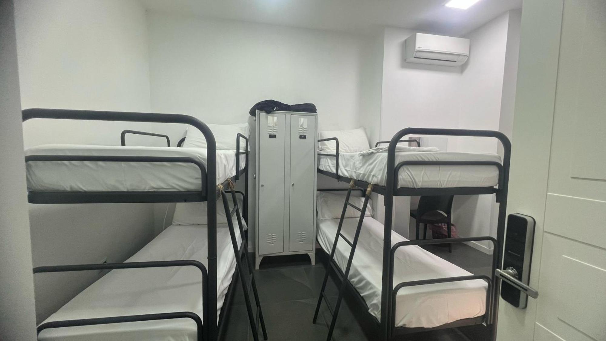 Floor Rentrooms 3* Naples