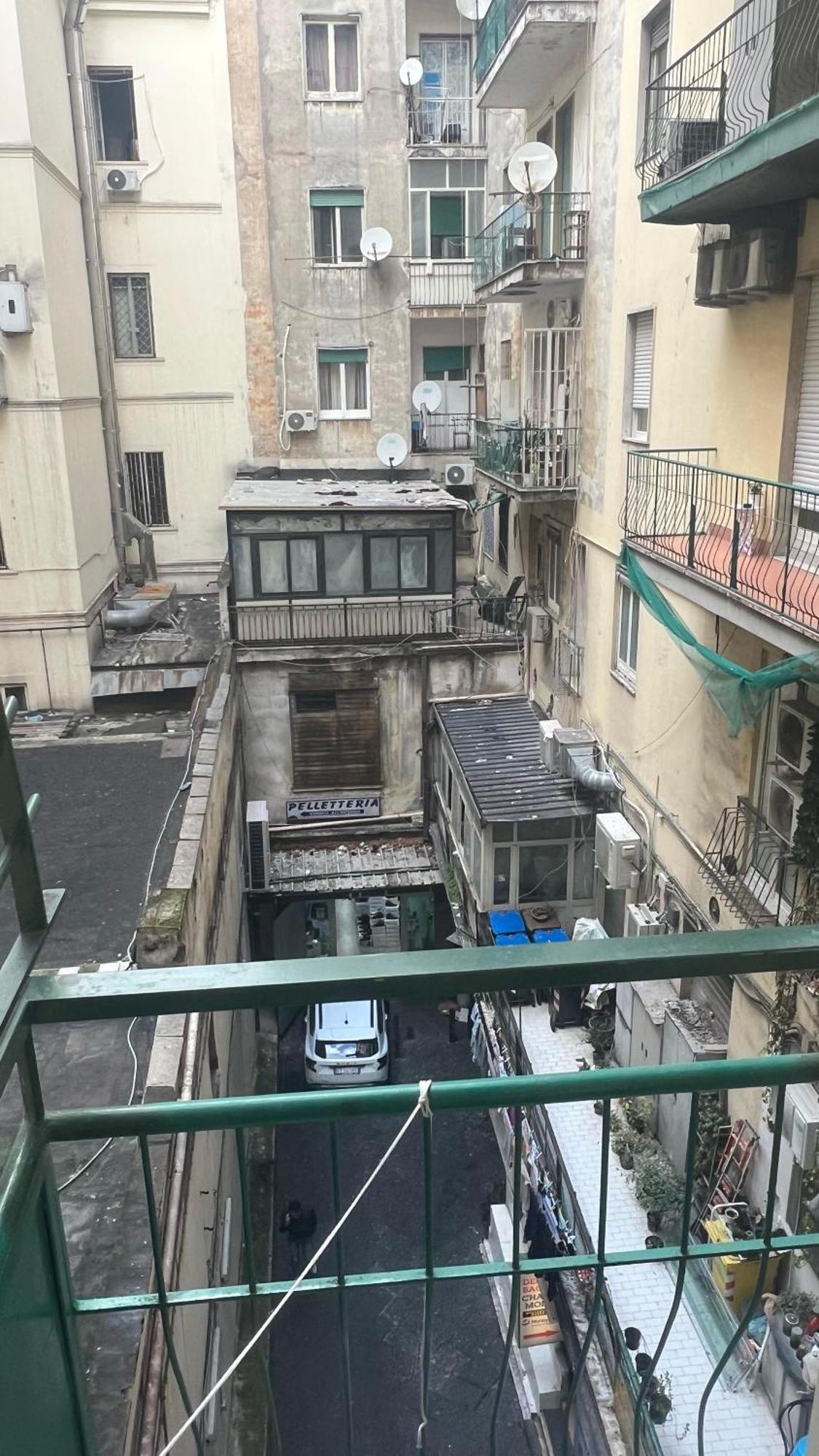 Floor Rentrooms Guest house Naples