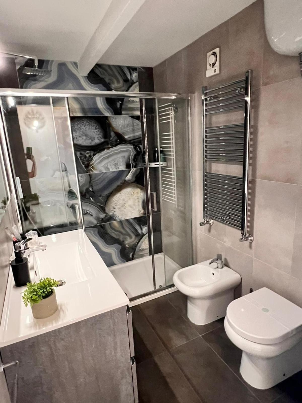Victry's Chiaia Holiday home *