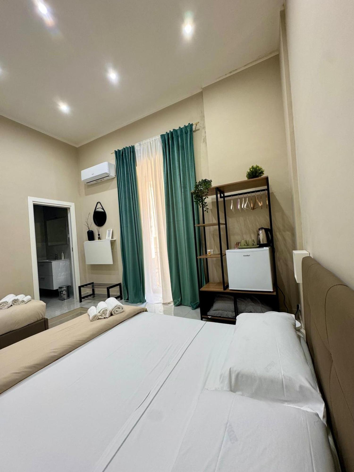 Royal Dream Bed & Breakfast Naples