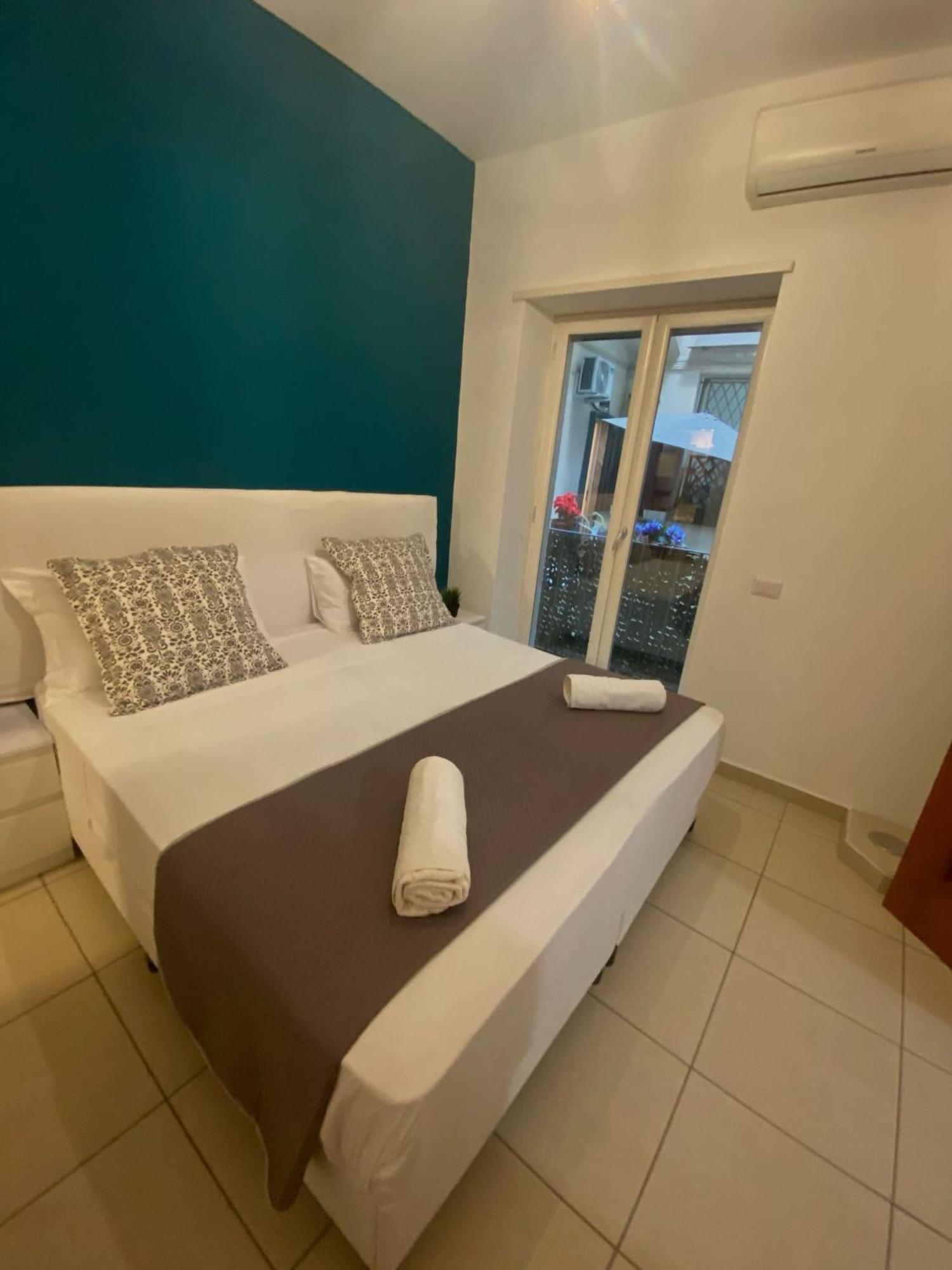 Bed & Breakfast Duomo Naples
