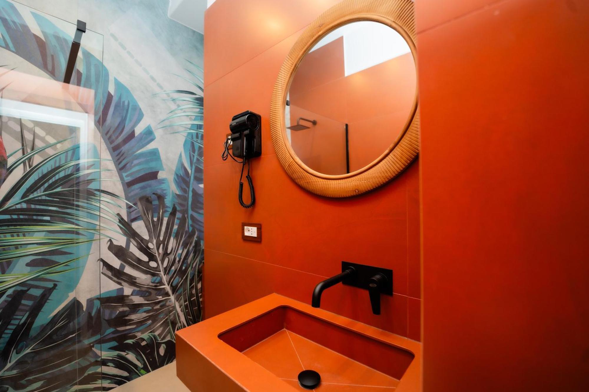 Four Points Guest house