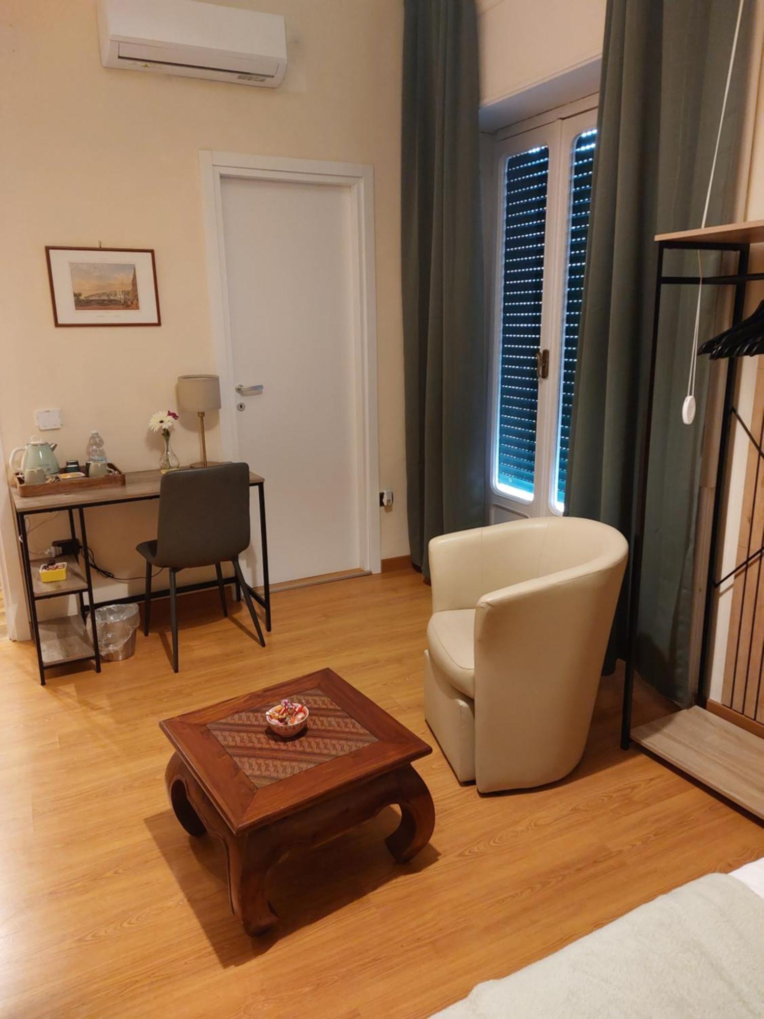 Domus Schipa Naples