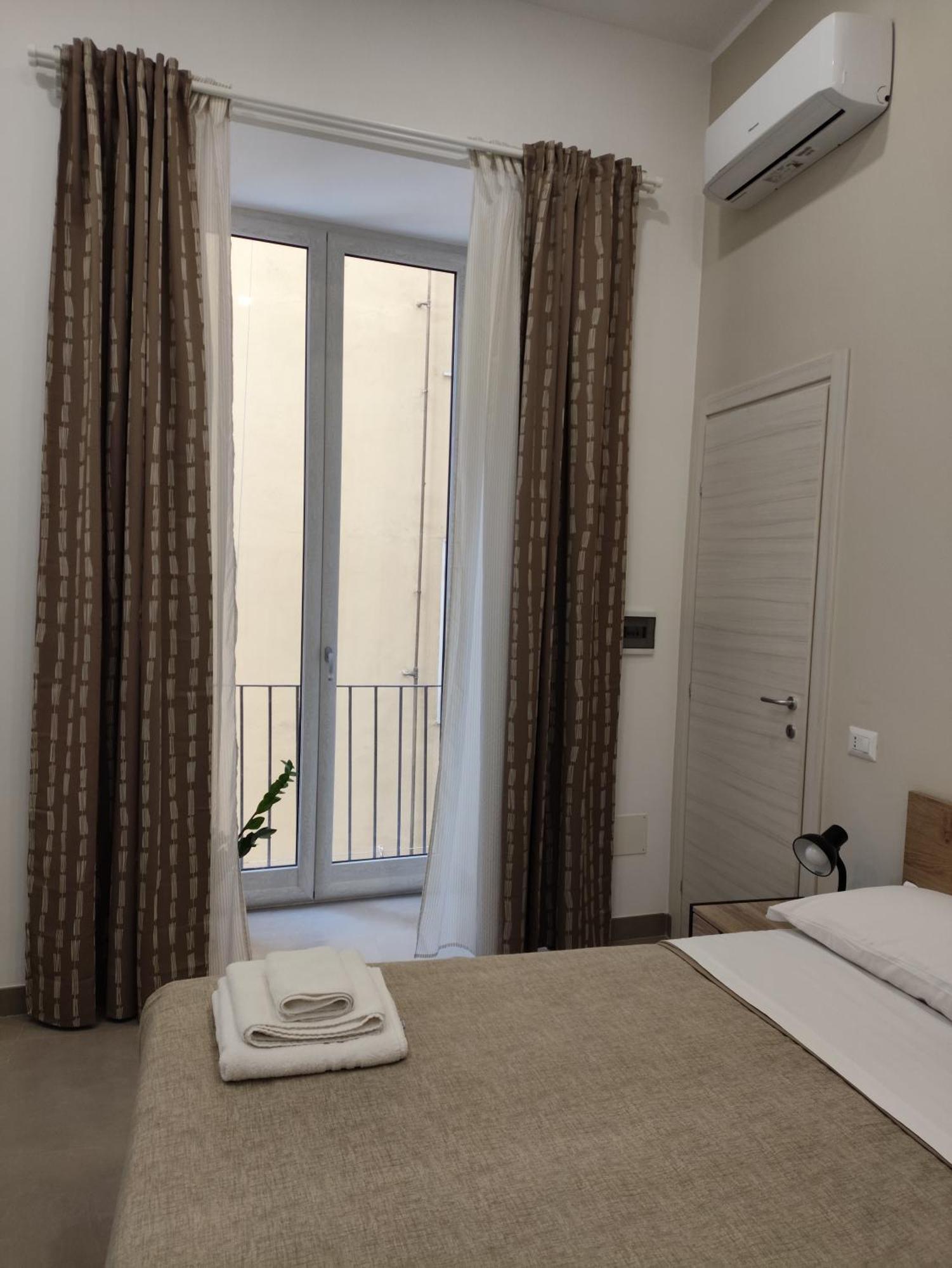 Gradini A Toledo Naples