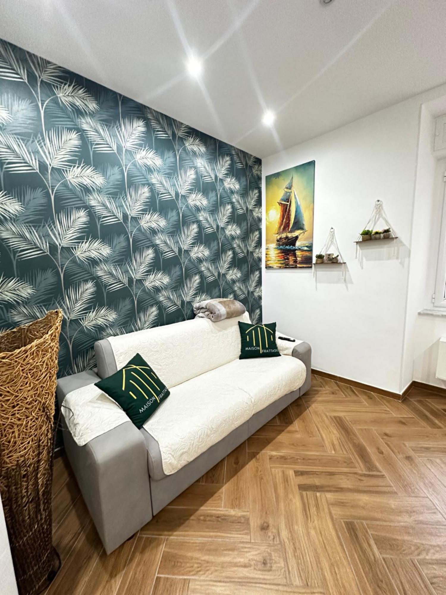 Maison Frattasio Holiday home *