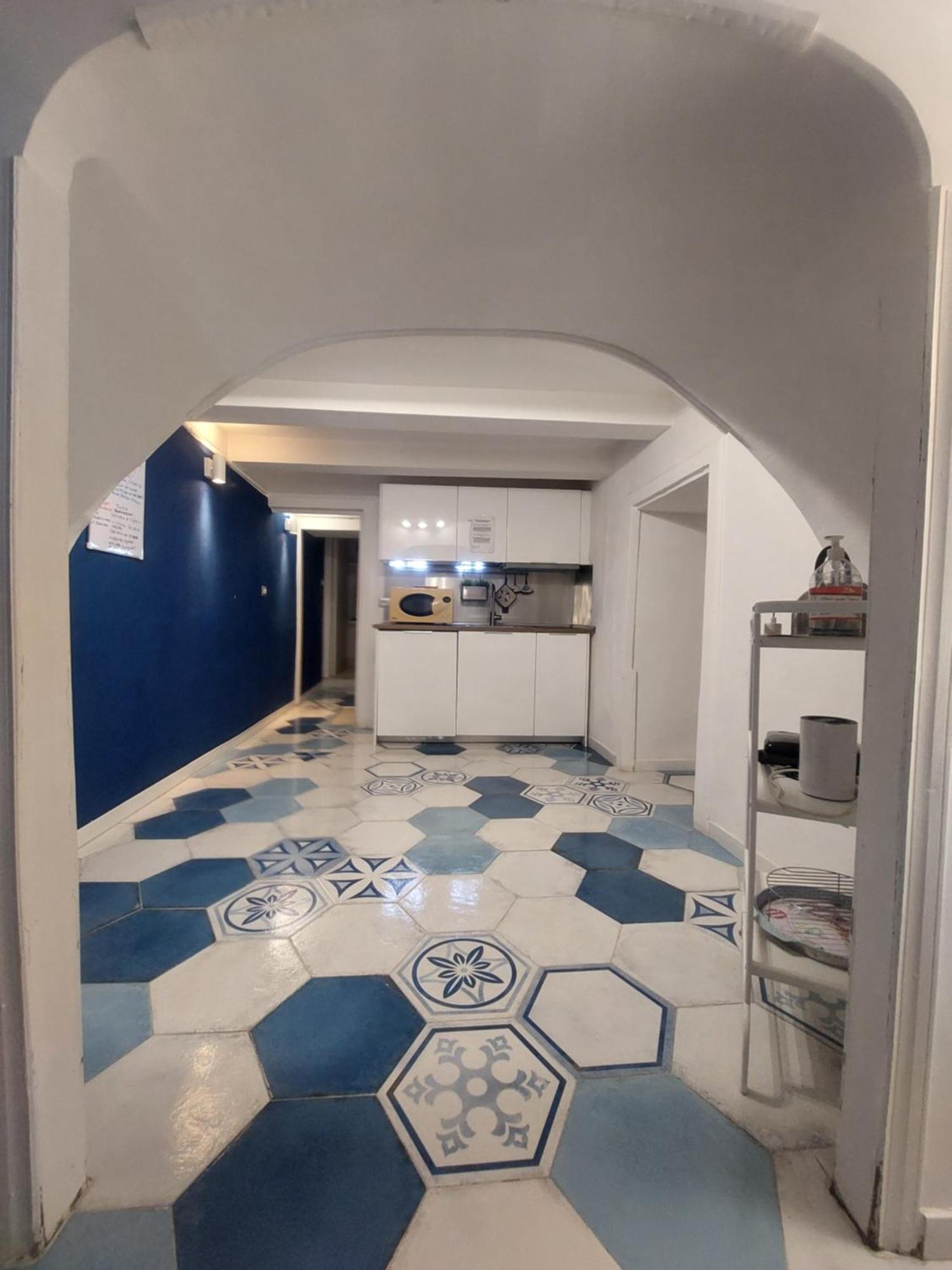 Be Blu Apartment
