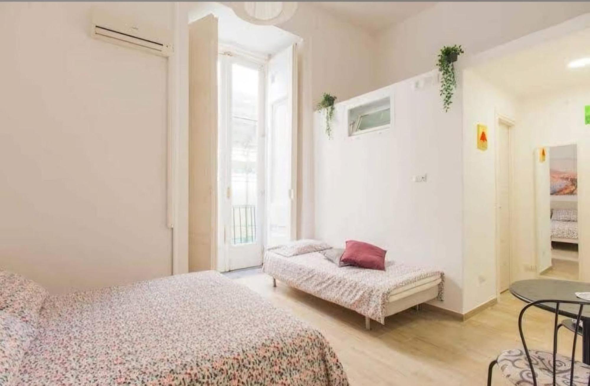 In...napoli Bed & Breakfast Naples