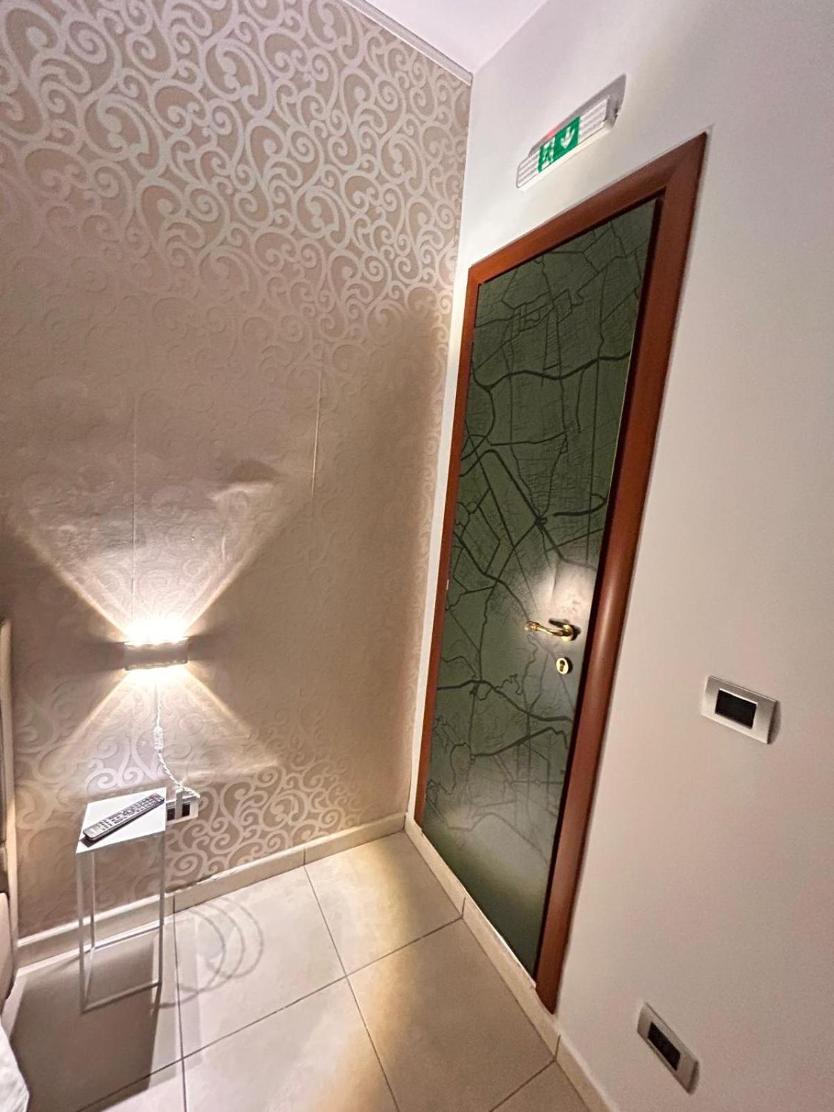 Suite Conte Poderico 2* Naples