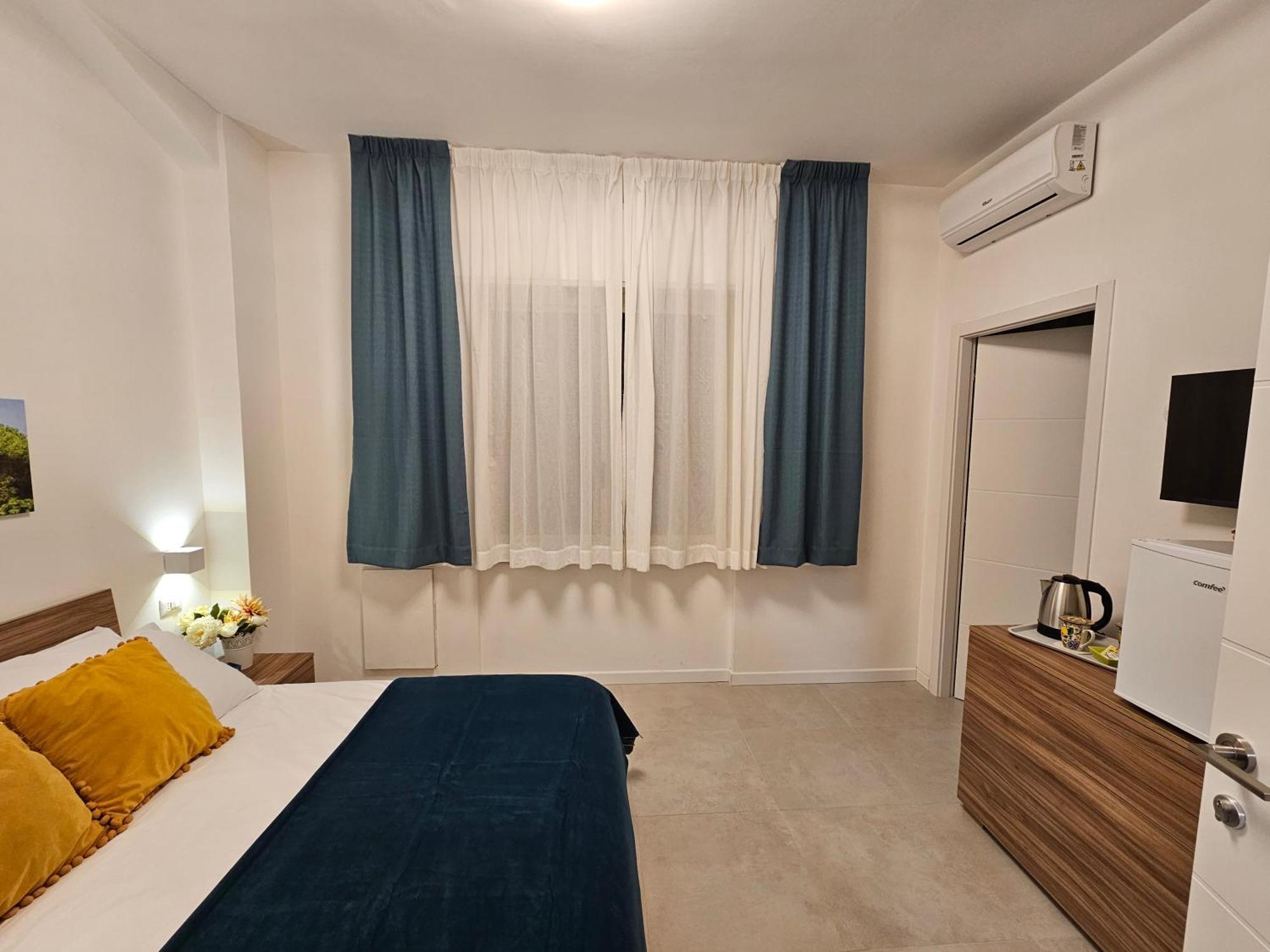 Erminia * Naples