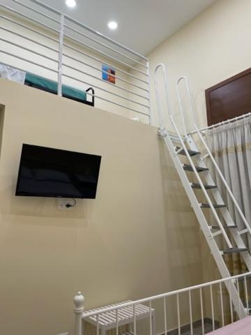 Elena House Naples