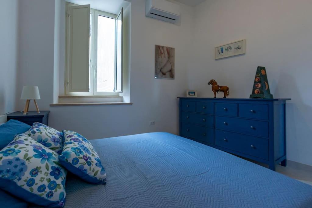 The Roof Of By Ldv Homes * Naples
