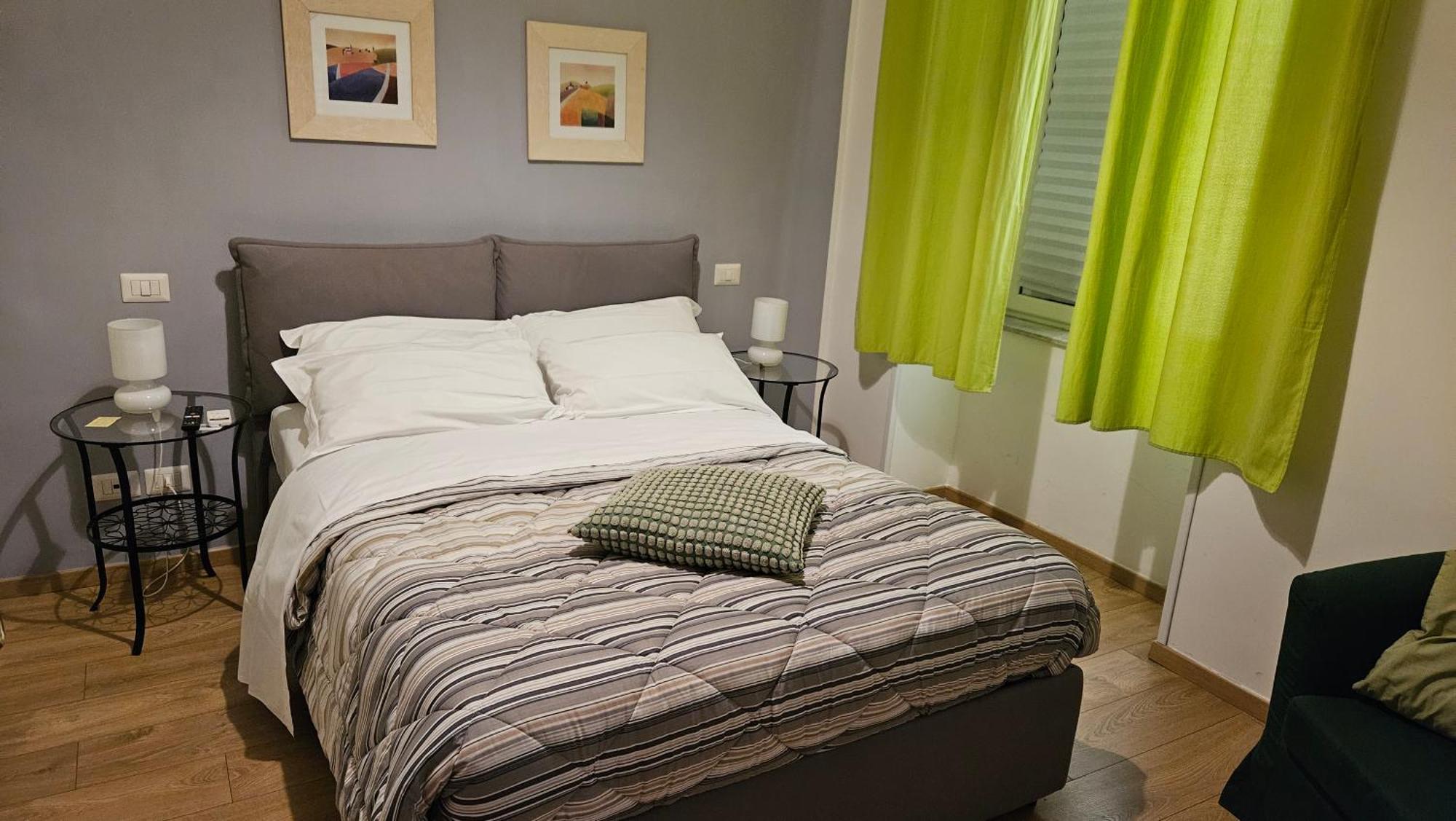 Flat 381 Apartment