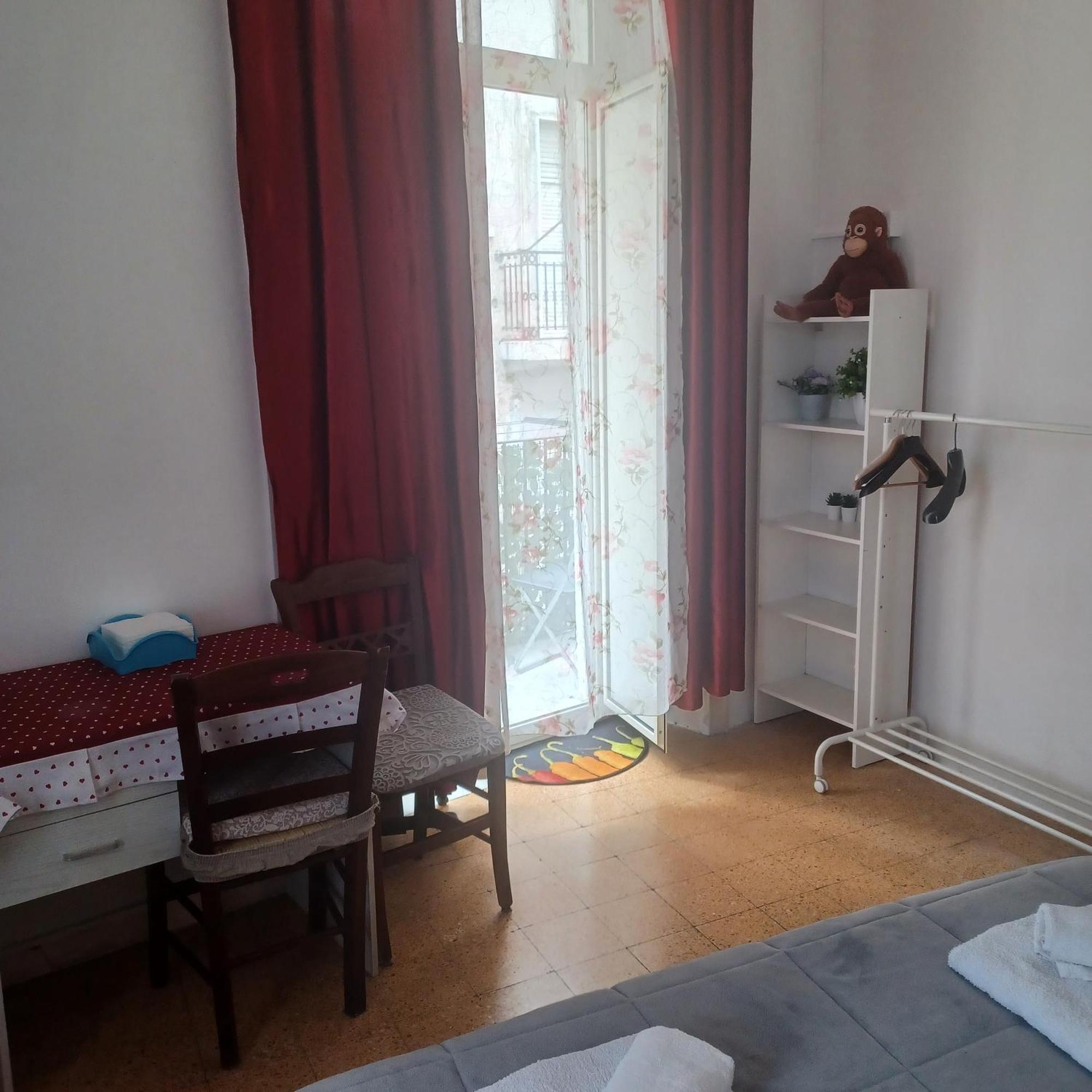B&B Appartamenti Napoli Bed & Breakfast 2*