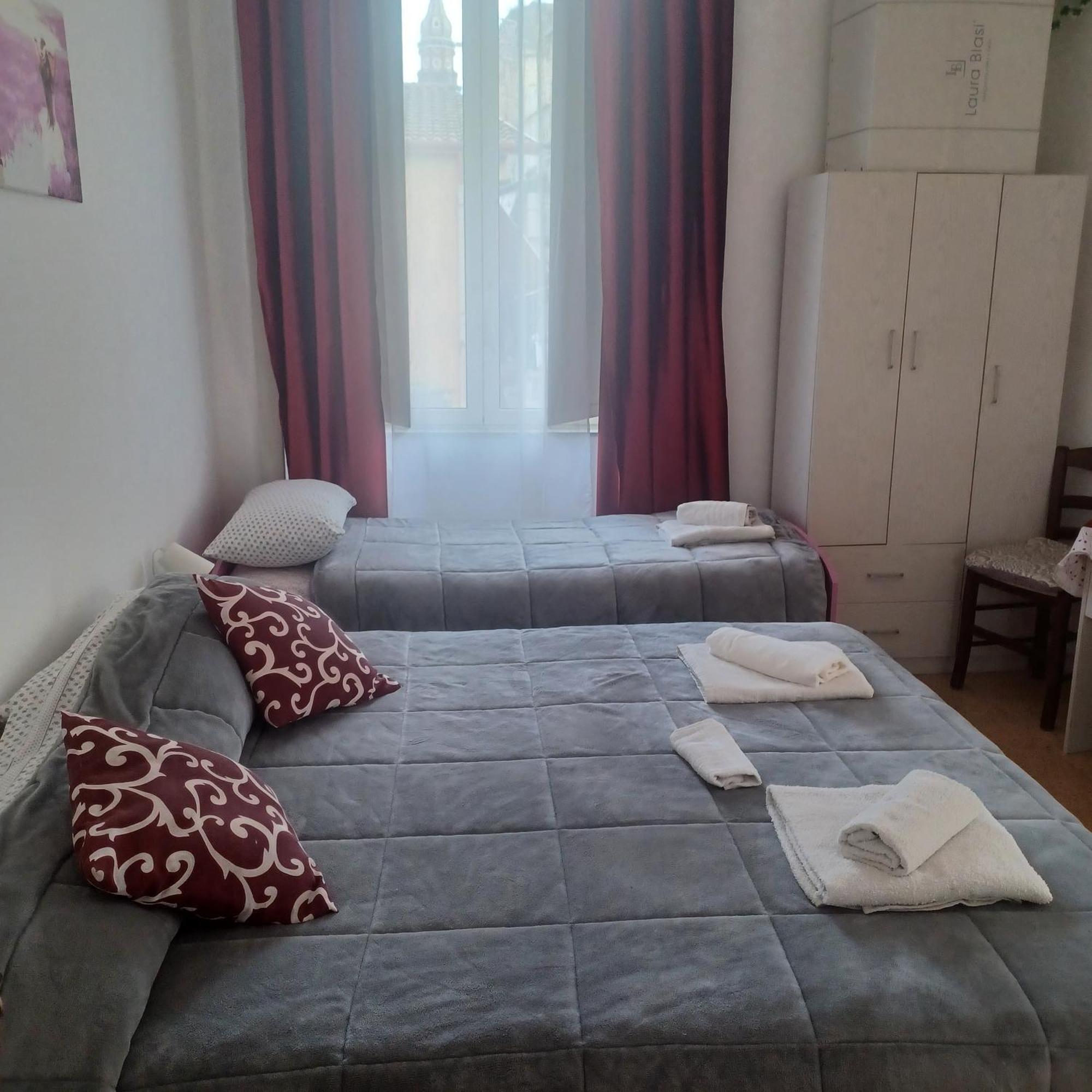 Bed & Breakfast B&B Appartamenti Napoli Naples