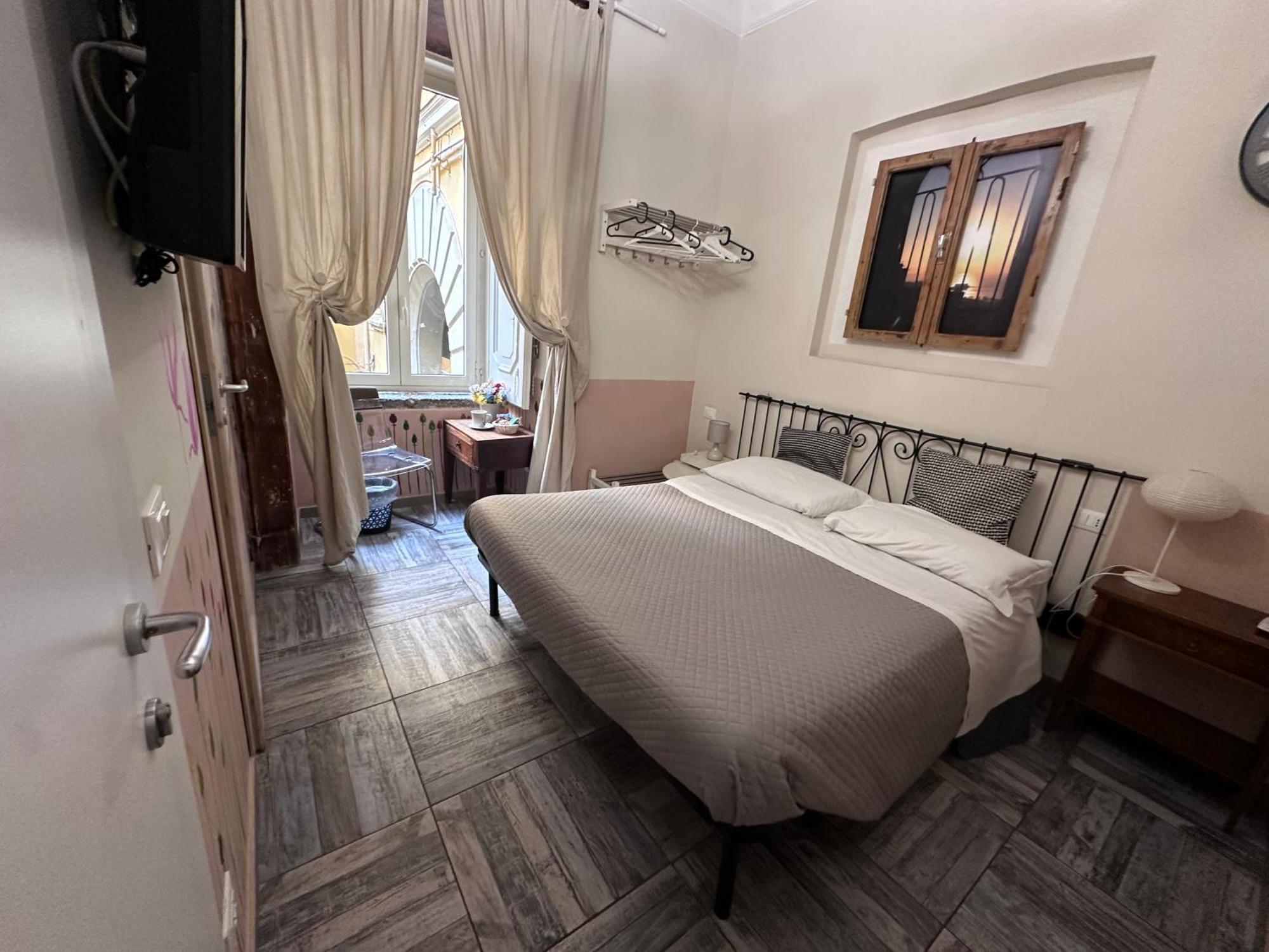 Guest house Corso 211 Beds & Naples