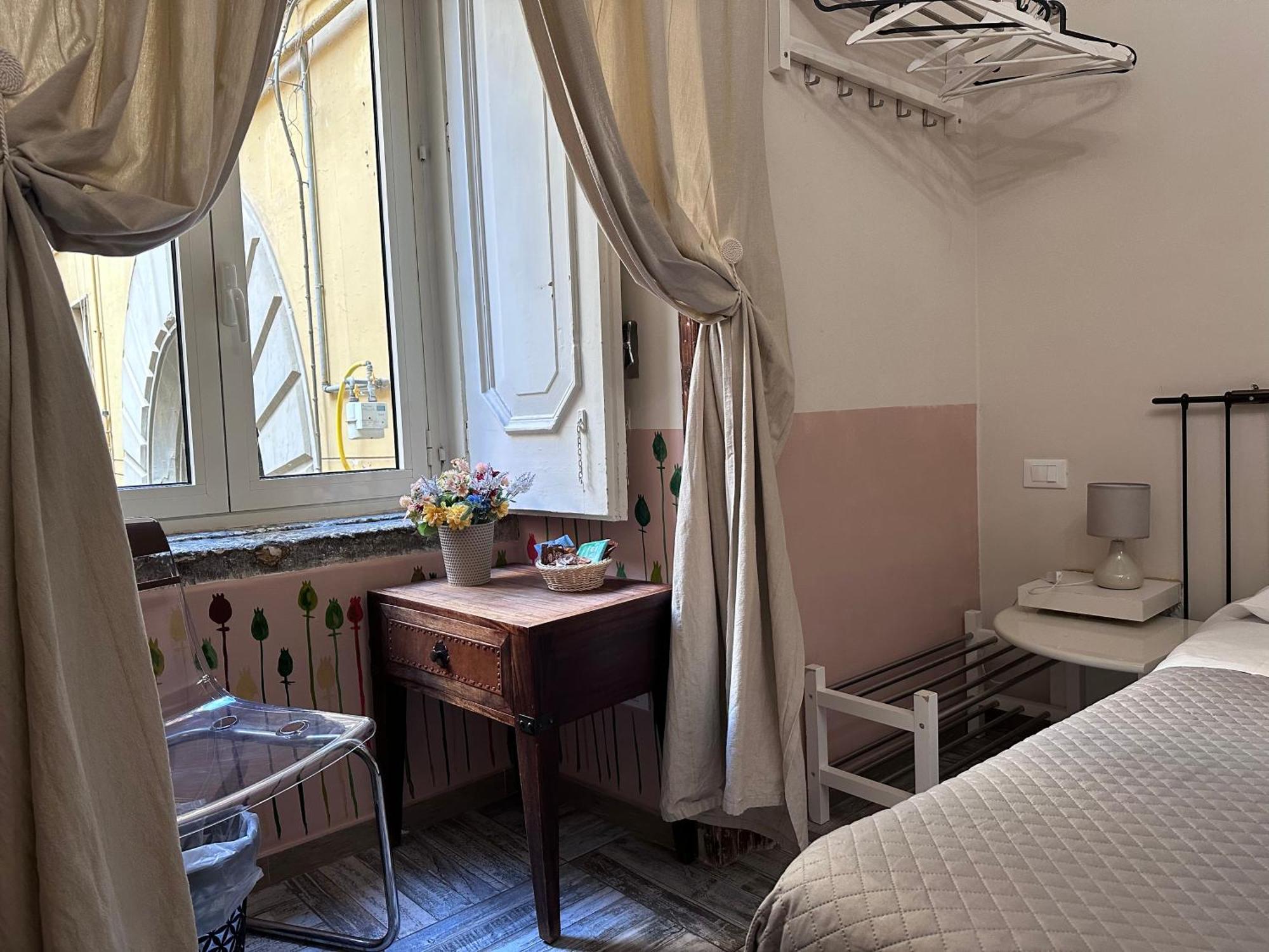 Corso 211 Beds & * Naples