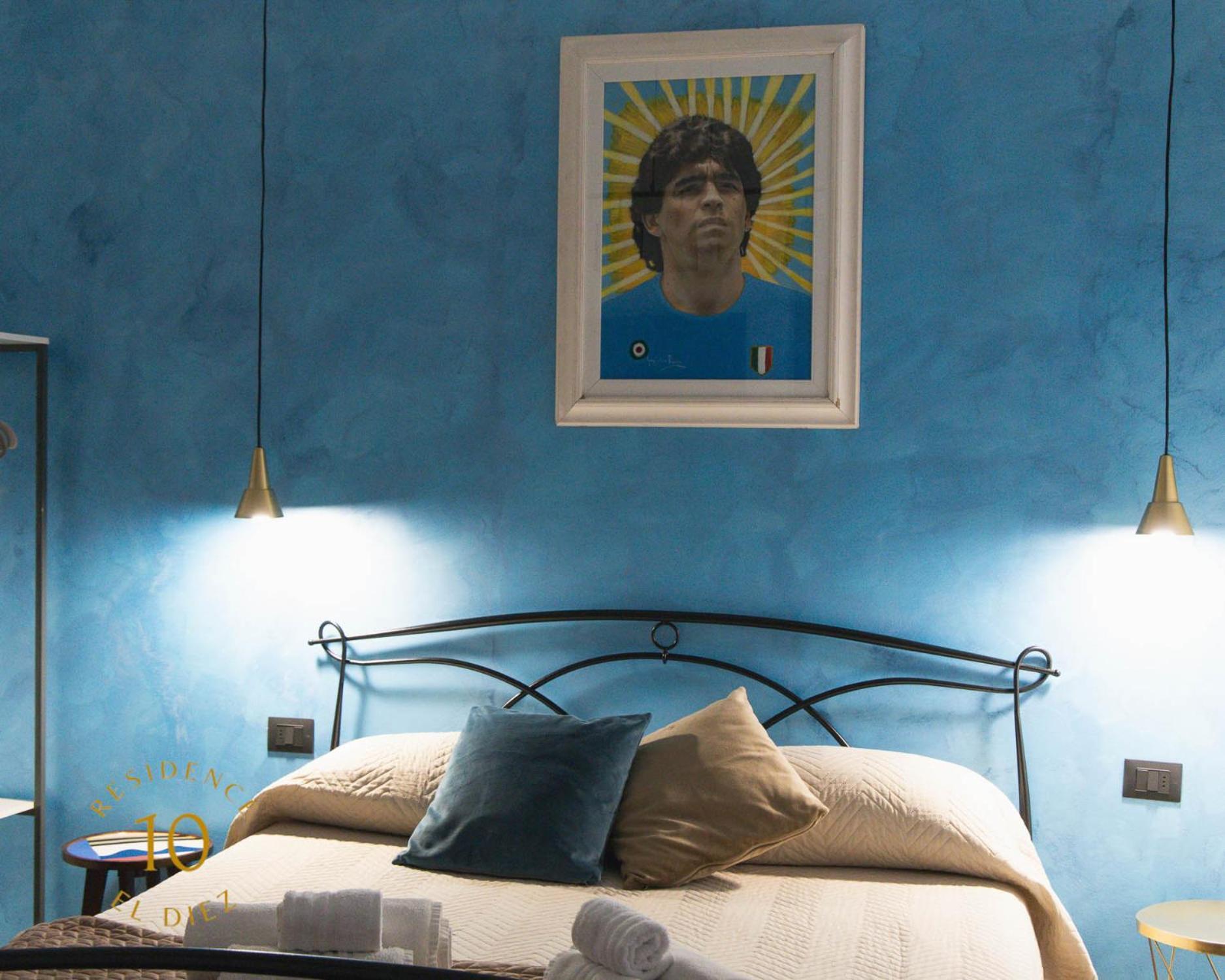 El Diez Guest house Naples
